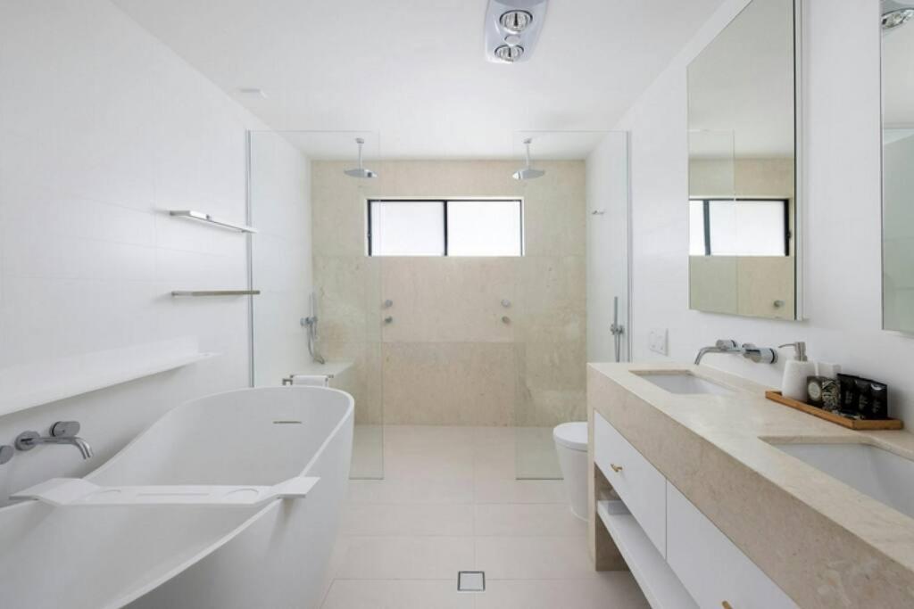 Vue One Nelson Bay Waterfront Luxury