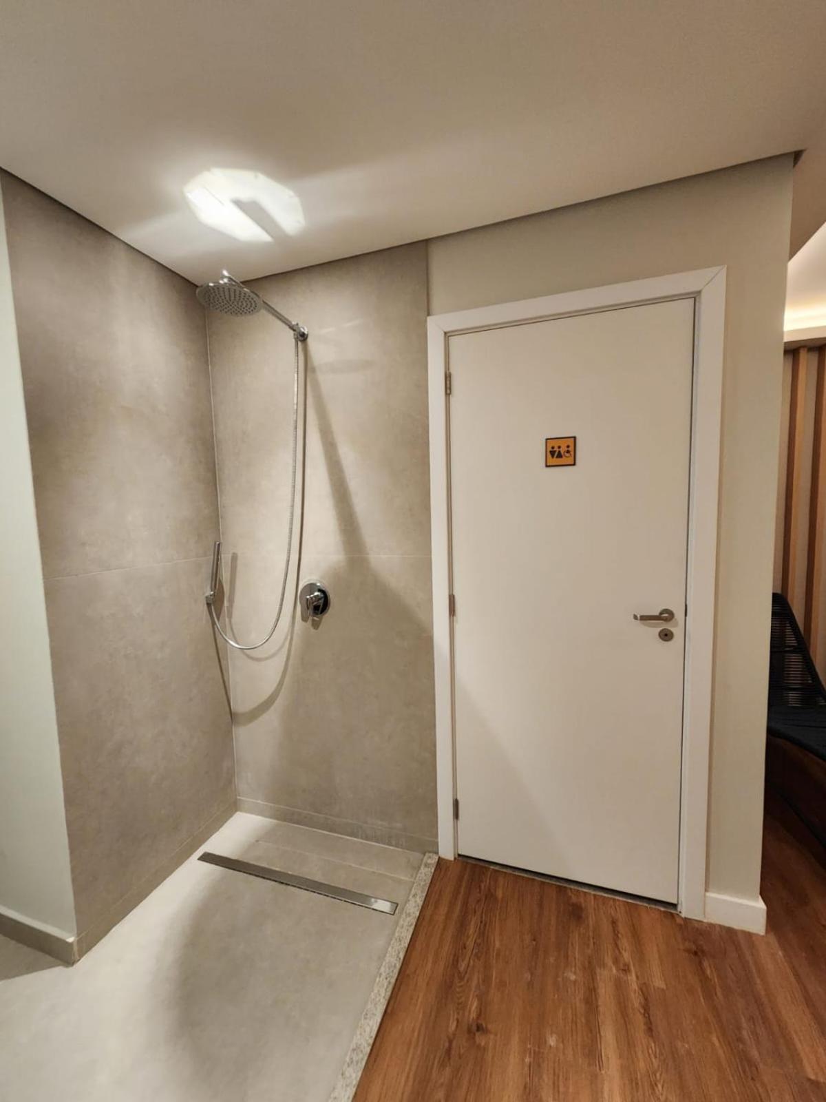 Apartamento com jacuzzi privativa no Wanderlust Hotel