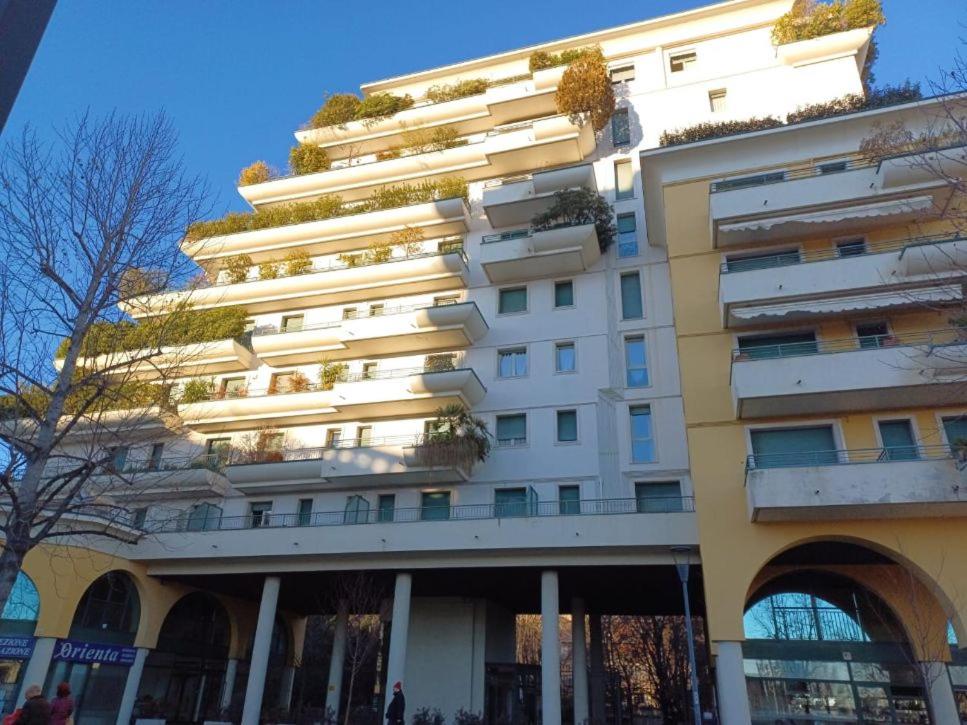 Brescia, Residenza al parco view 2