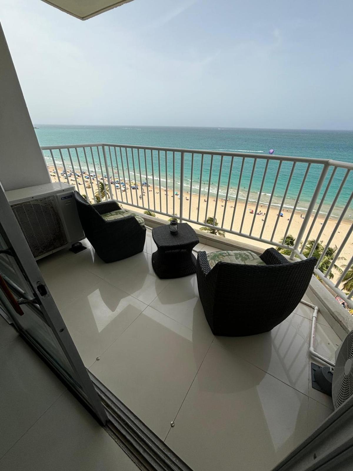 Beachfront Apartment in Marbella del Caribe view 5