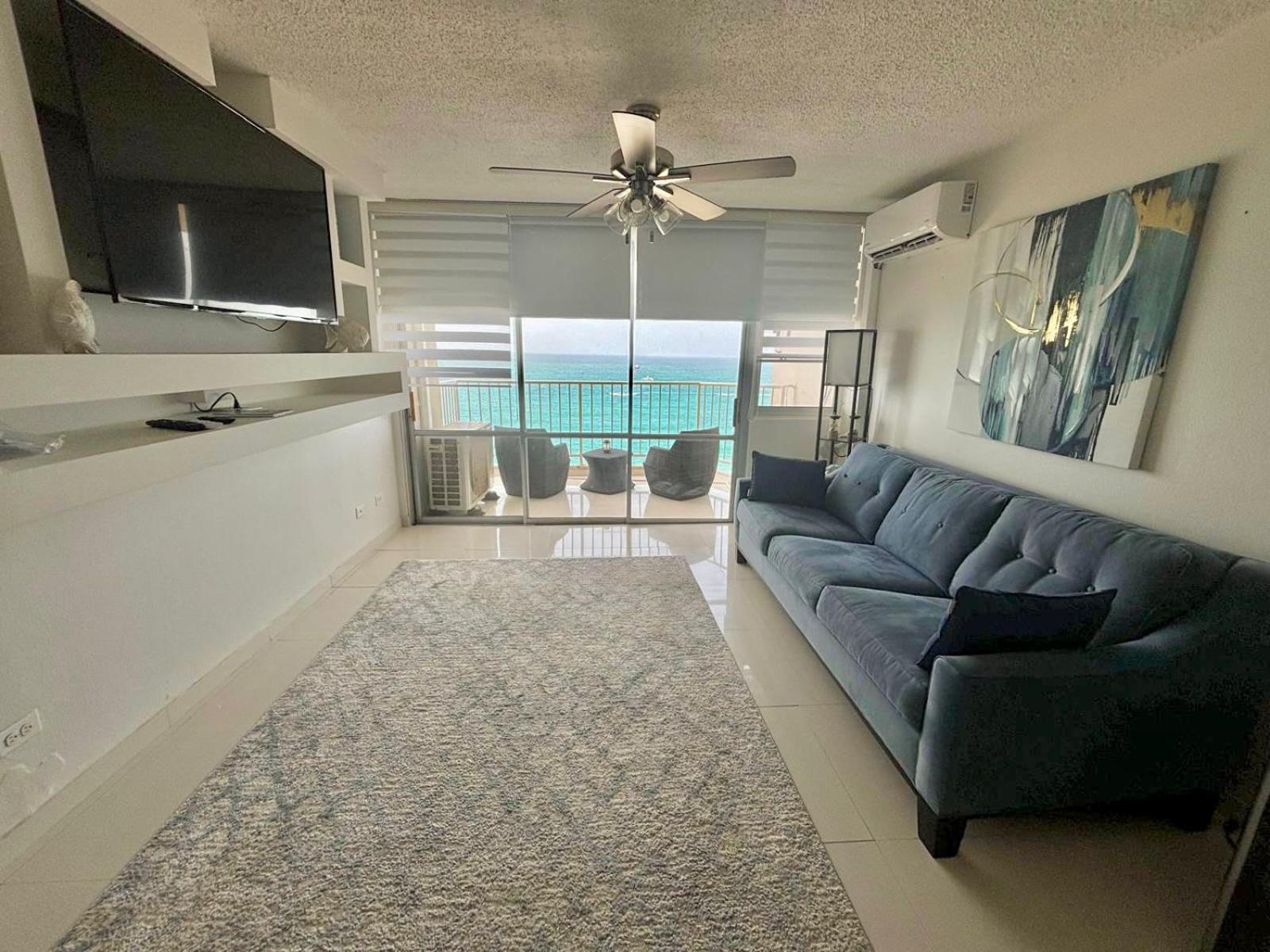 Beachfront Apartment in Marbella del Caribe view 2