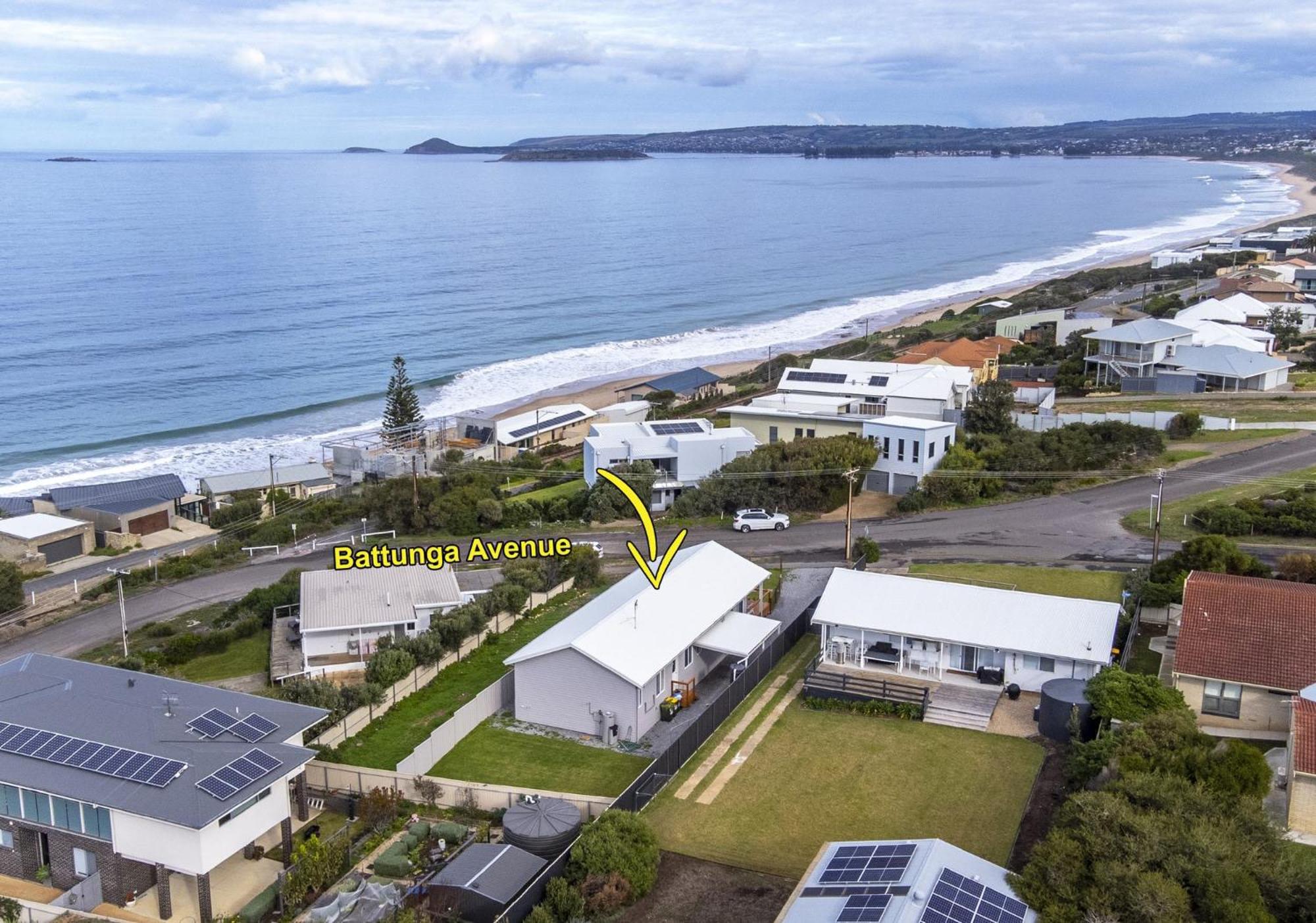 Nest 6 Battunga Ave Port Elliot - No Linen Included