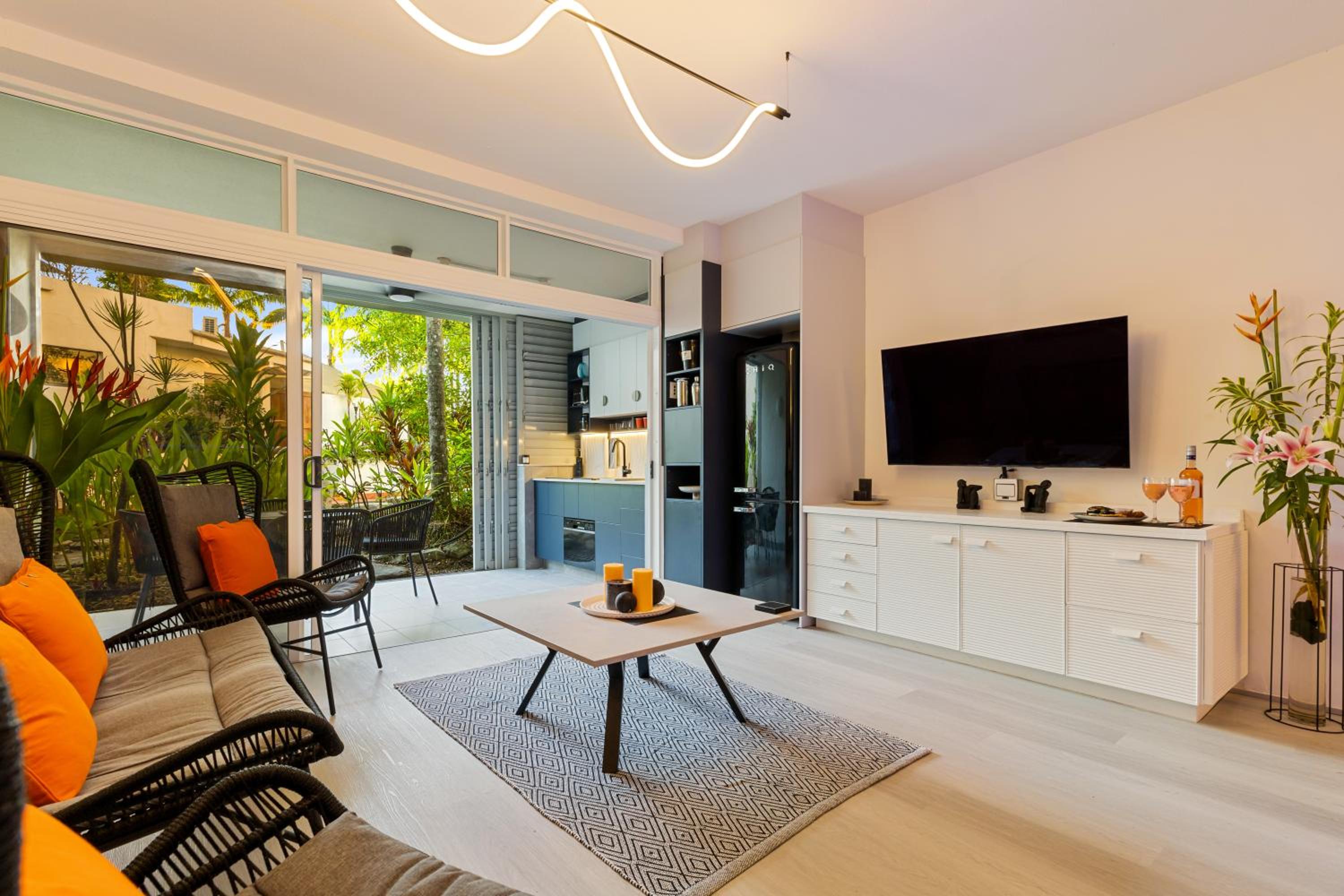 Ultra Modern Studio Apartment in Club Tropical