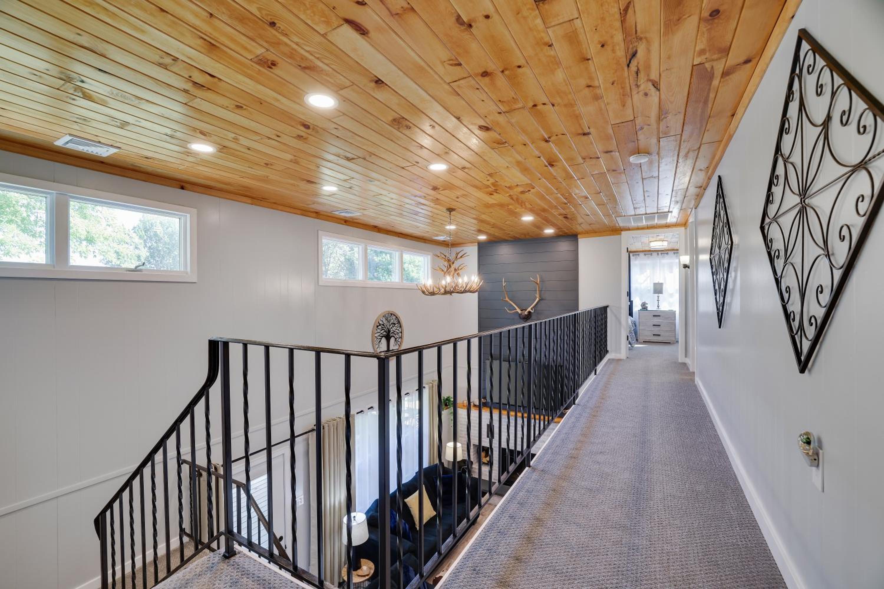 POCONOS BRAND NEW LAKEFRONT Oasis 1 ACRE, HOTTUB GAMEROOM FIREPITS TALK ABOUT PRIVACY view 4