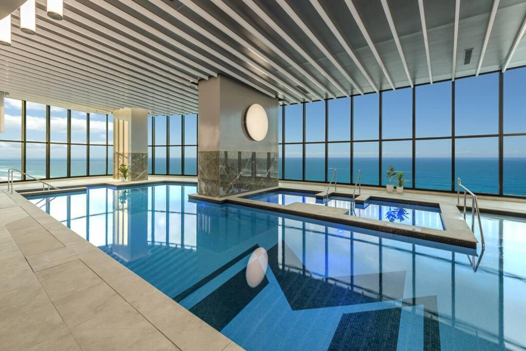 Beach front Sky Home - floor 35