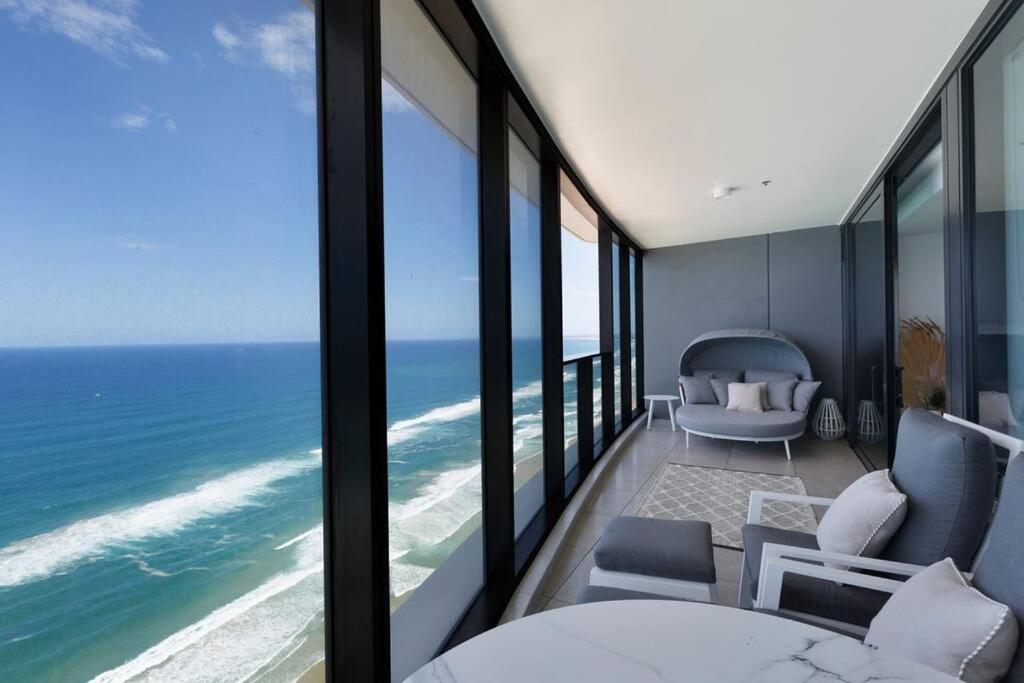 Beach front Sky Home - floor 35