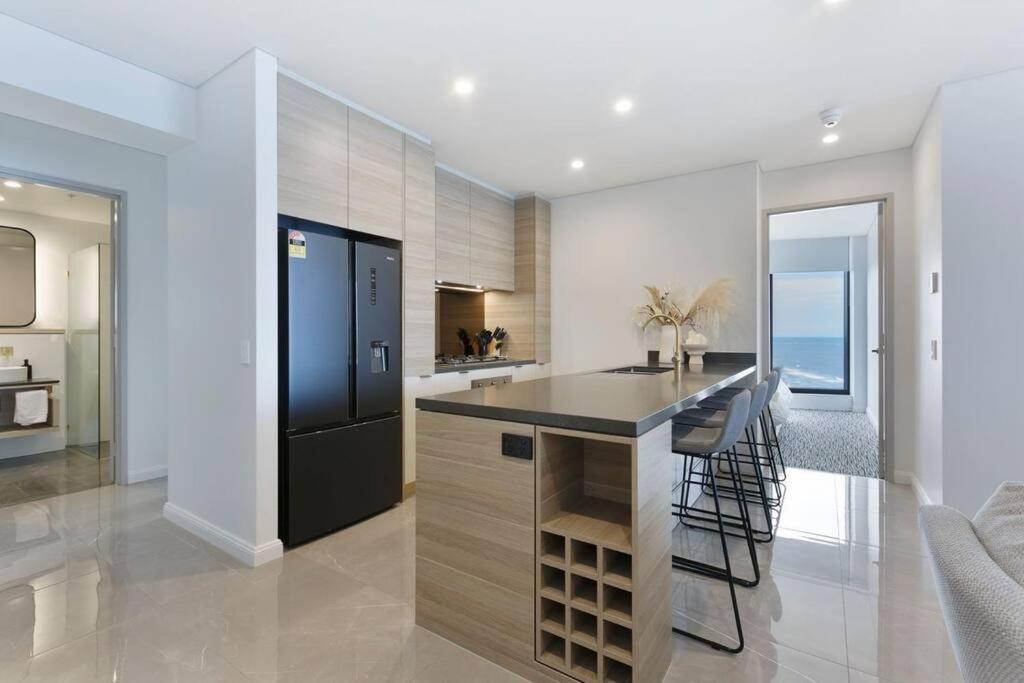 Beach front Sky Home - floor 35