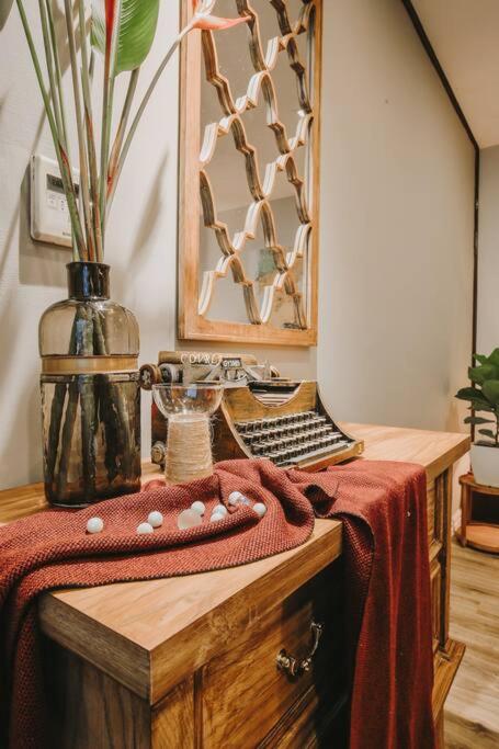 Homestay Giữa Lòng Hà Nội - 10 Phút Đến Phố Cổ