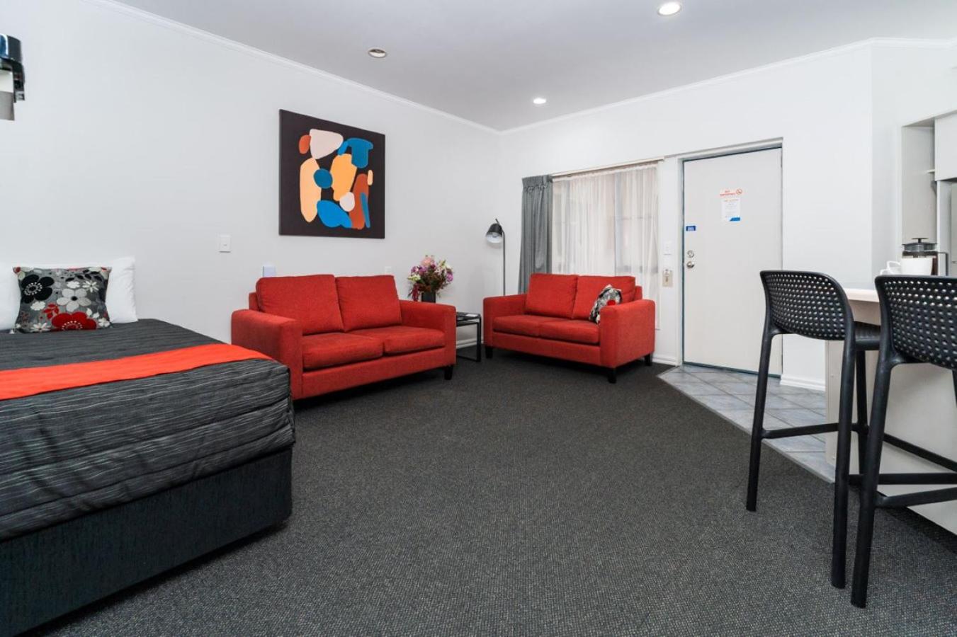 Aubyn Court Spa Motel