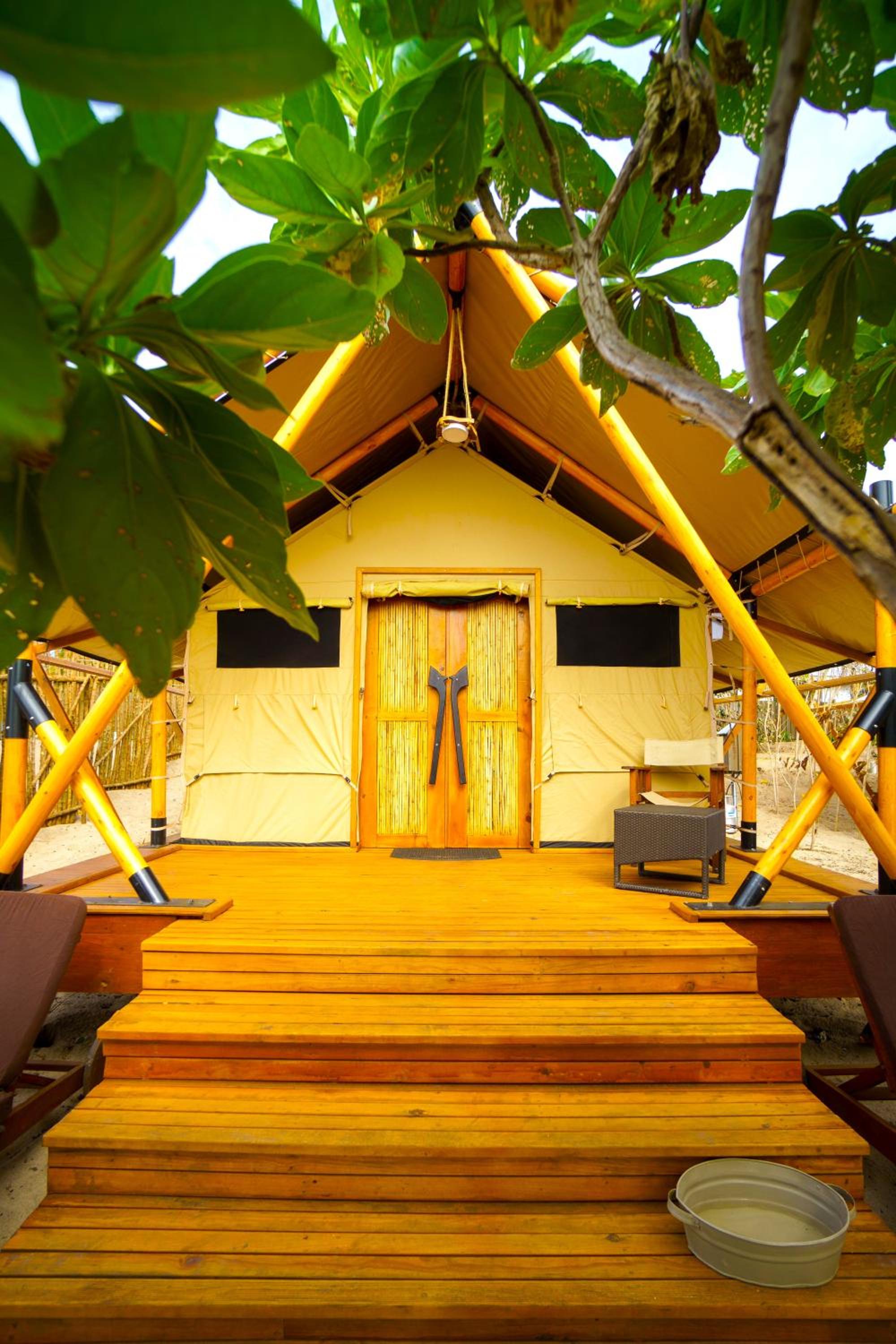 Barefoot Kuata Island Resort-4