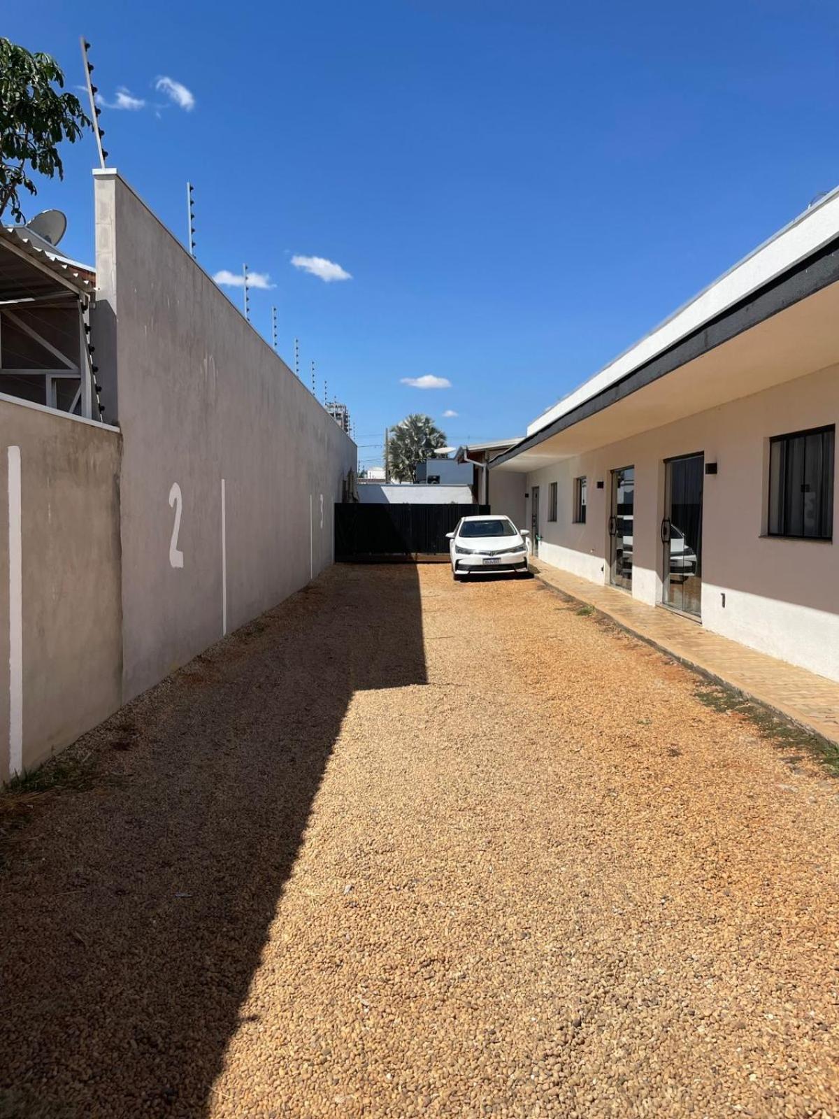 Unidades mobiliadas em condomínio