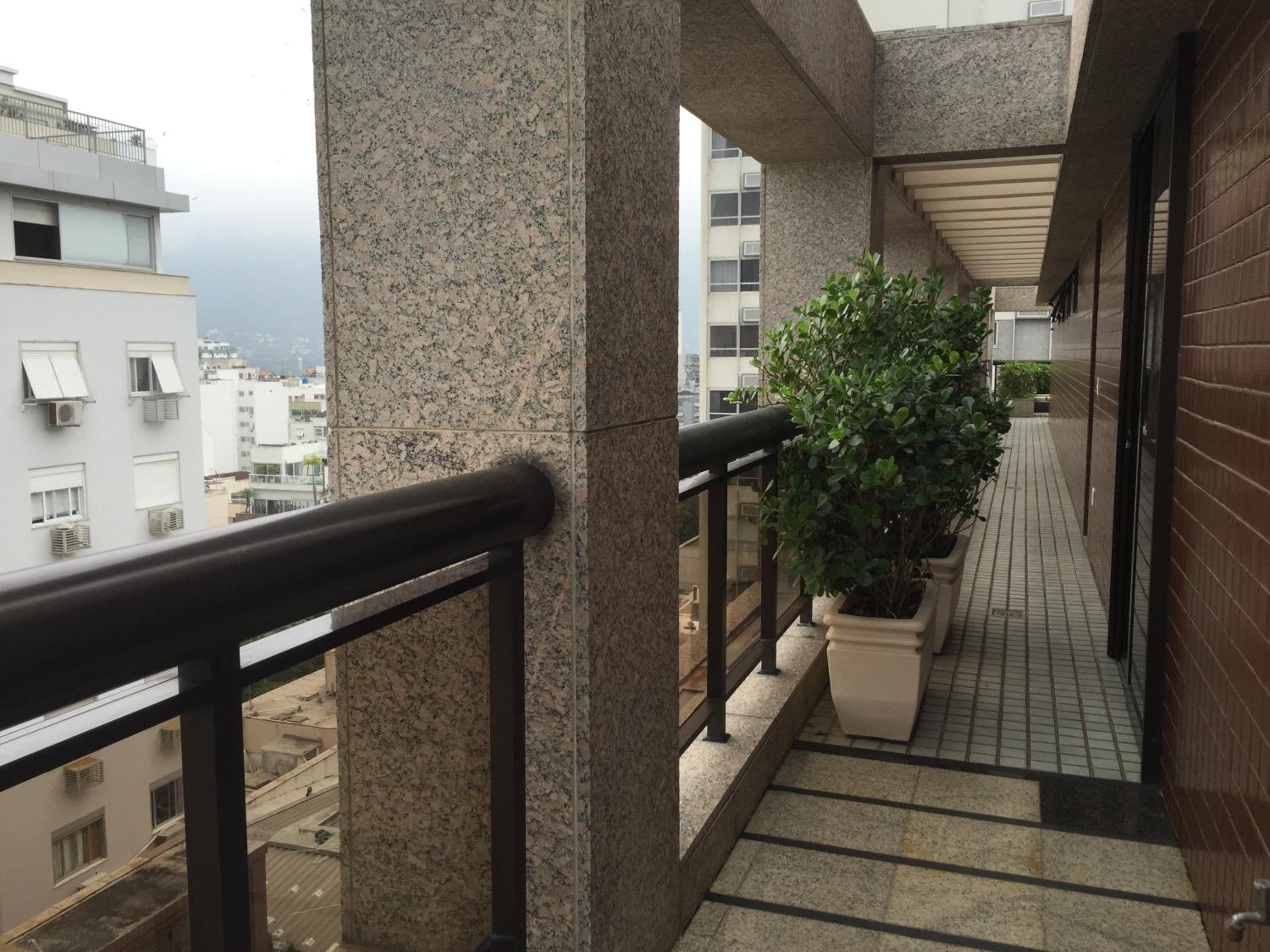 Photo 46