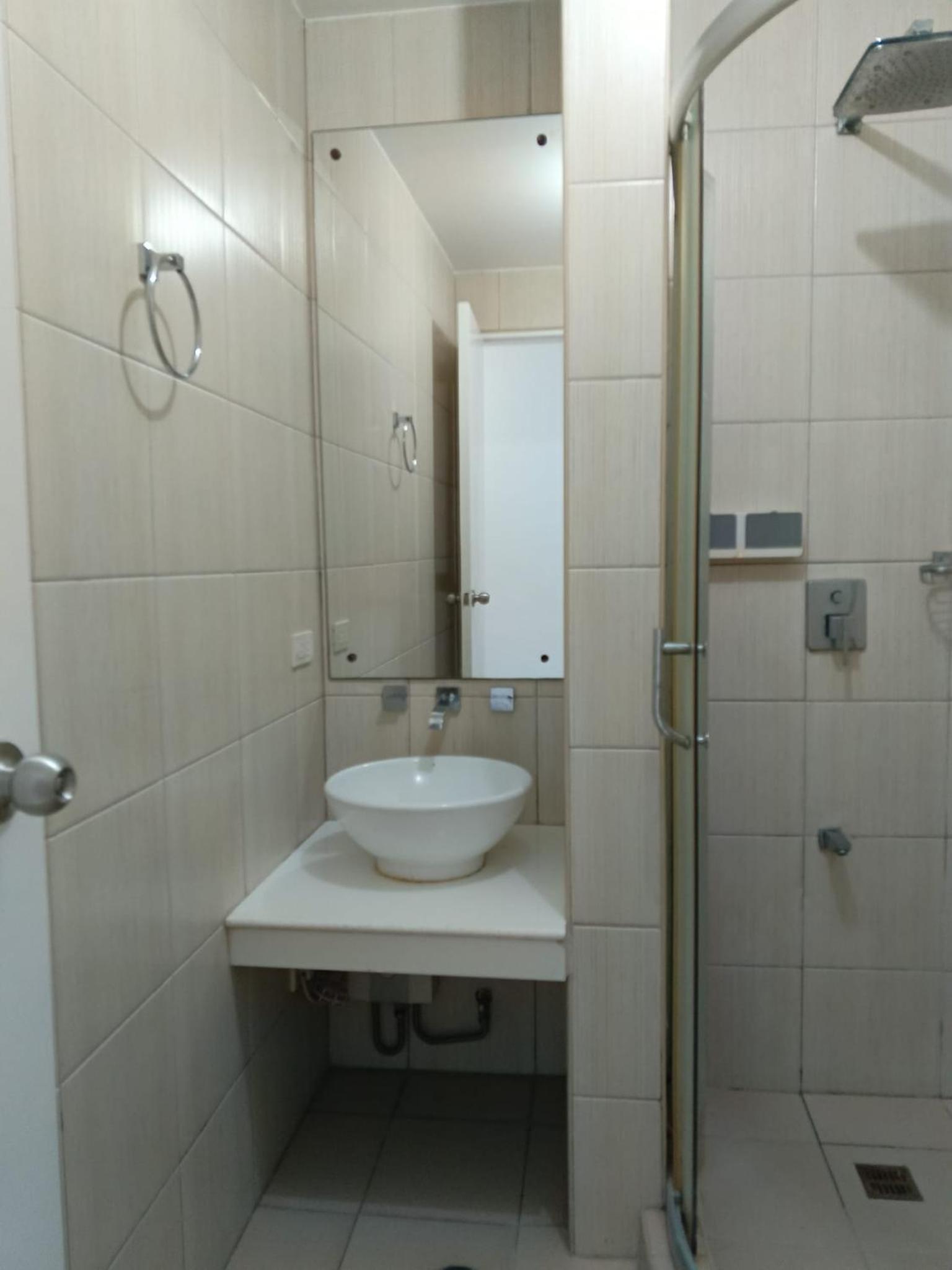 One Bedroom Condo with Balcony & Pool - Carosa Staycation view 5