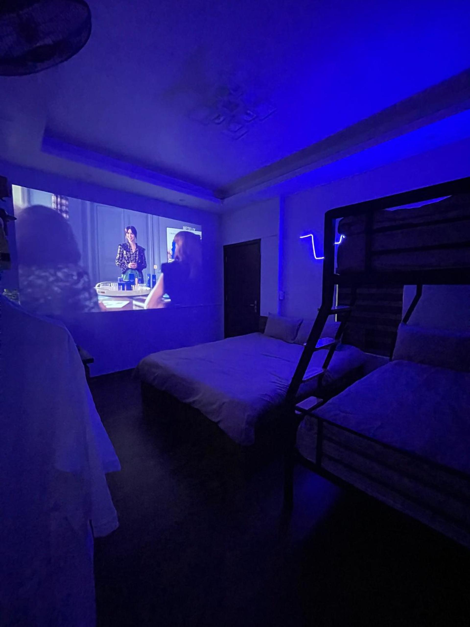 X-Stay, photo 87