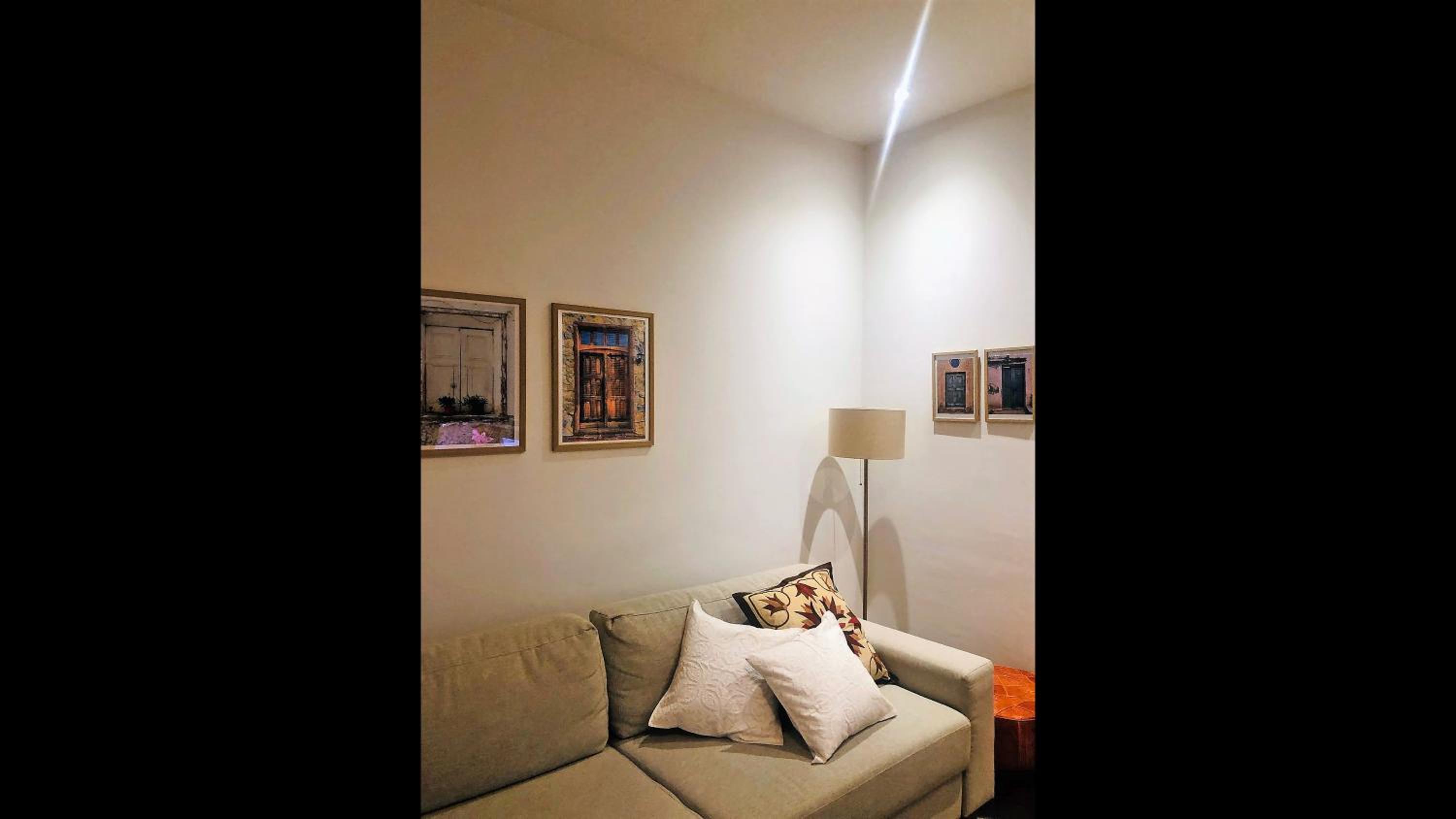 Cozy One-bedroom Apartment in the central Sarajevo view 3