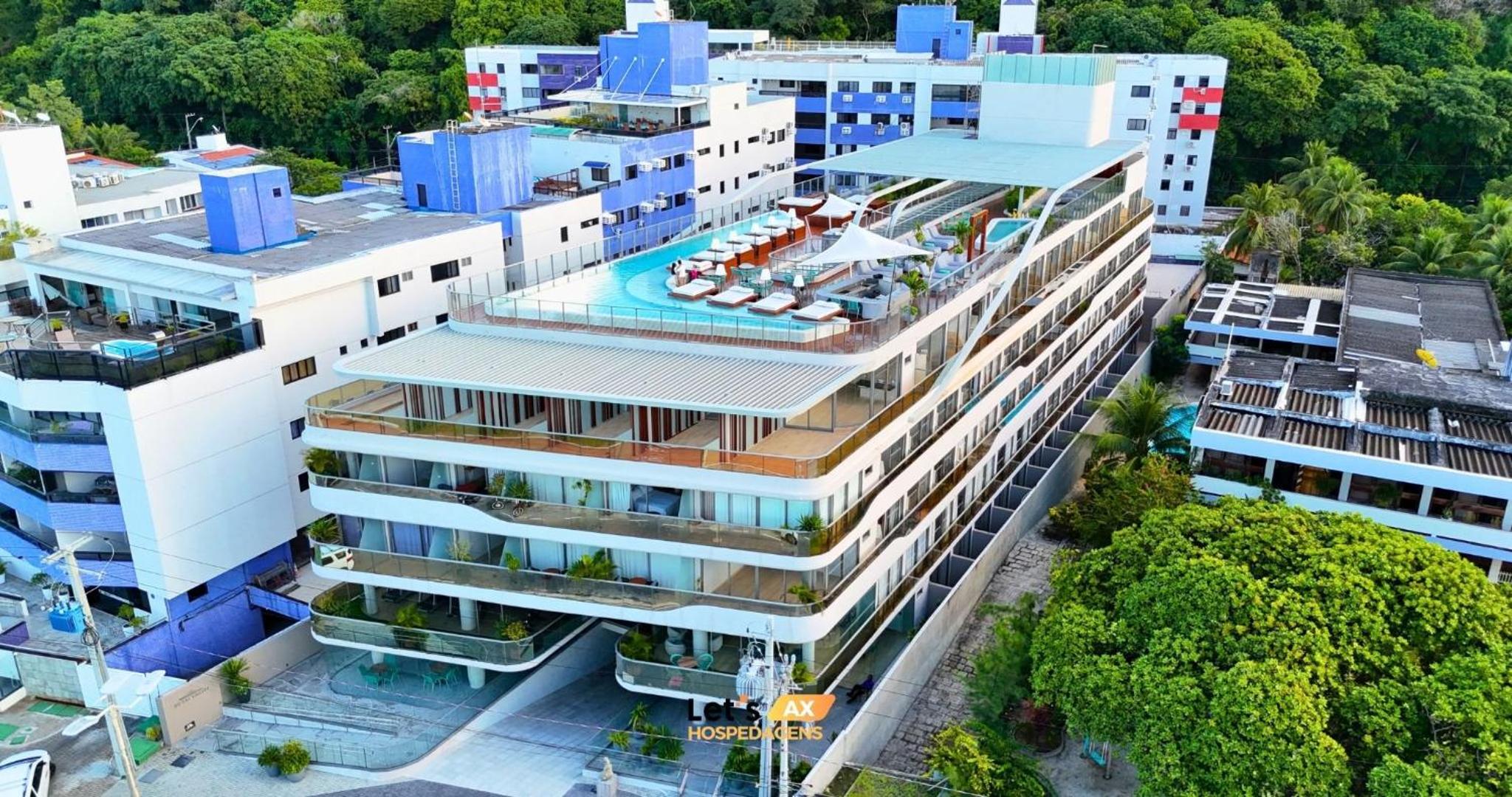 Hotel AX Setai Yacht - Image 1