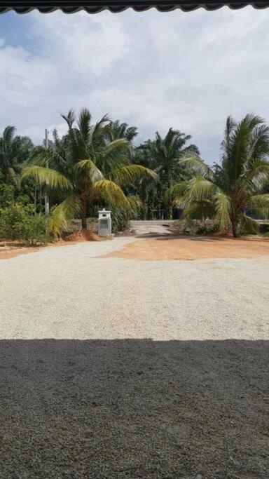 Homestay Senggarang photo 5