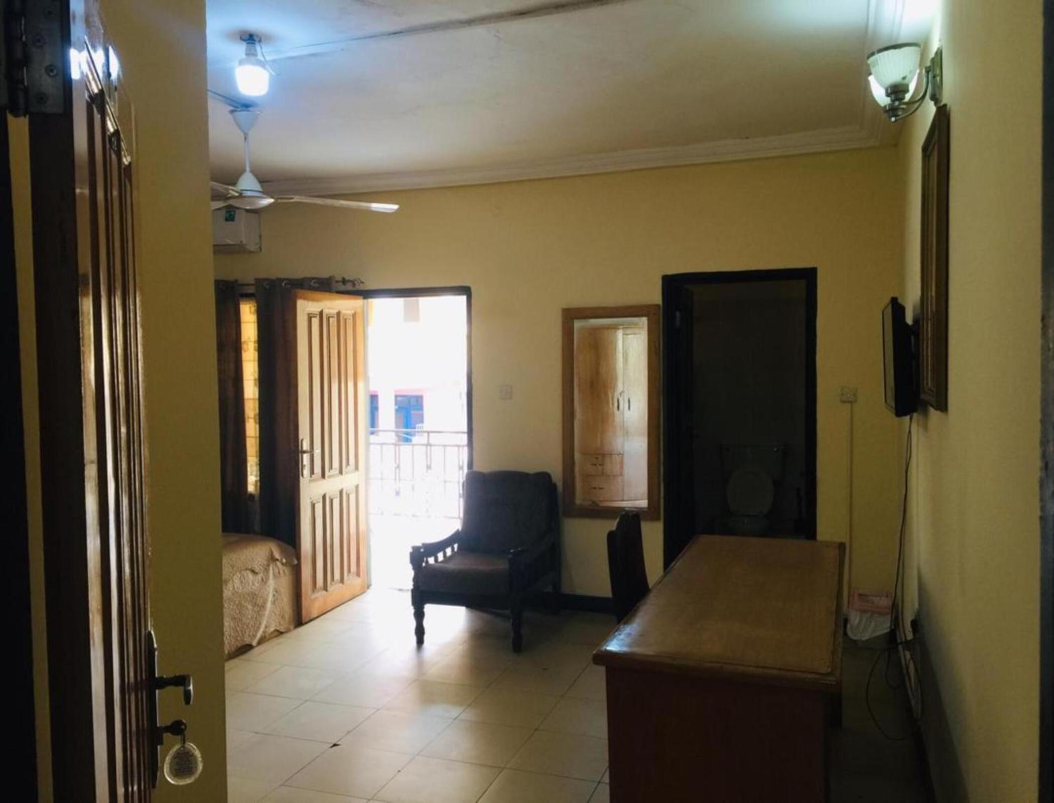 Double Room With Balcony in the heart of city view 2