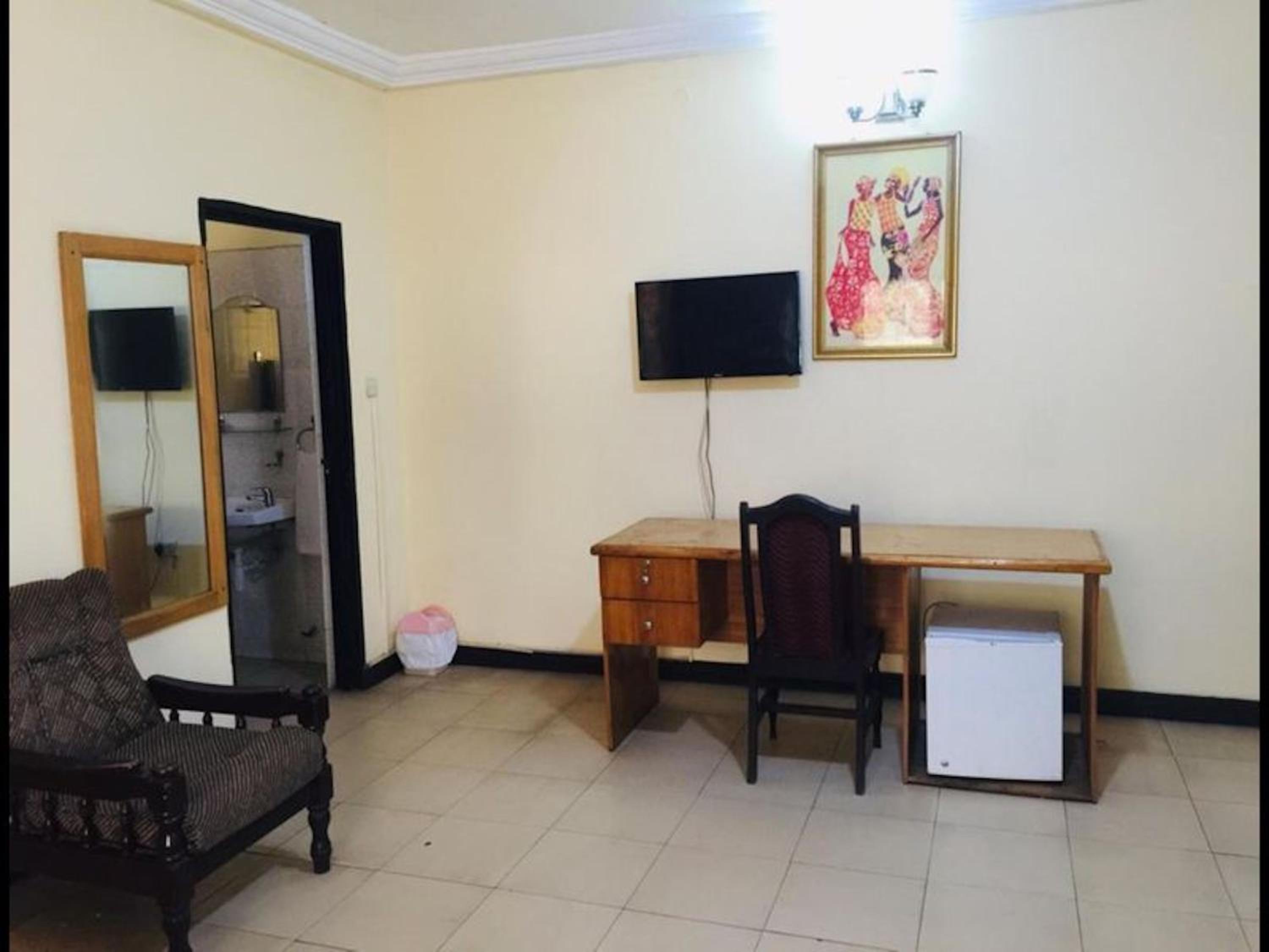 Double Room With Balcony in the heart of city view 3
