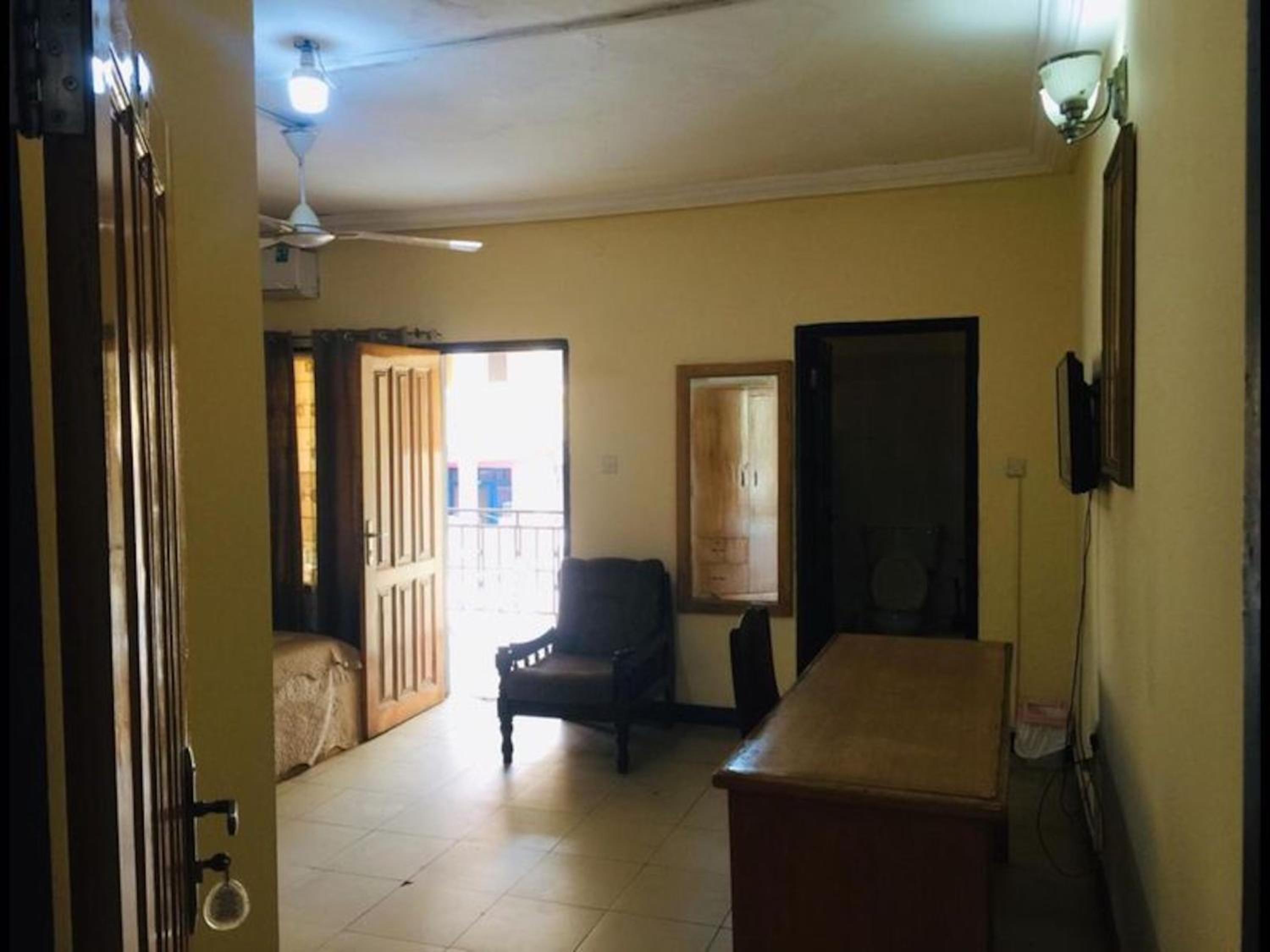 Double Room With Balcony in the heart of city view 4