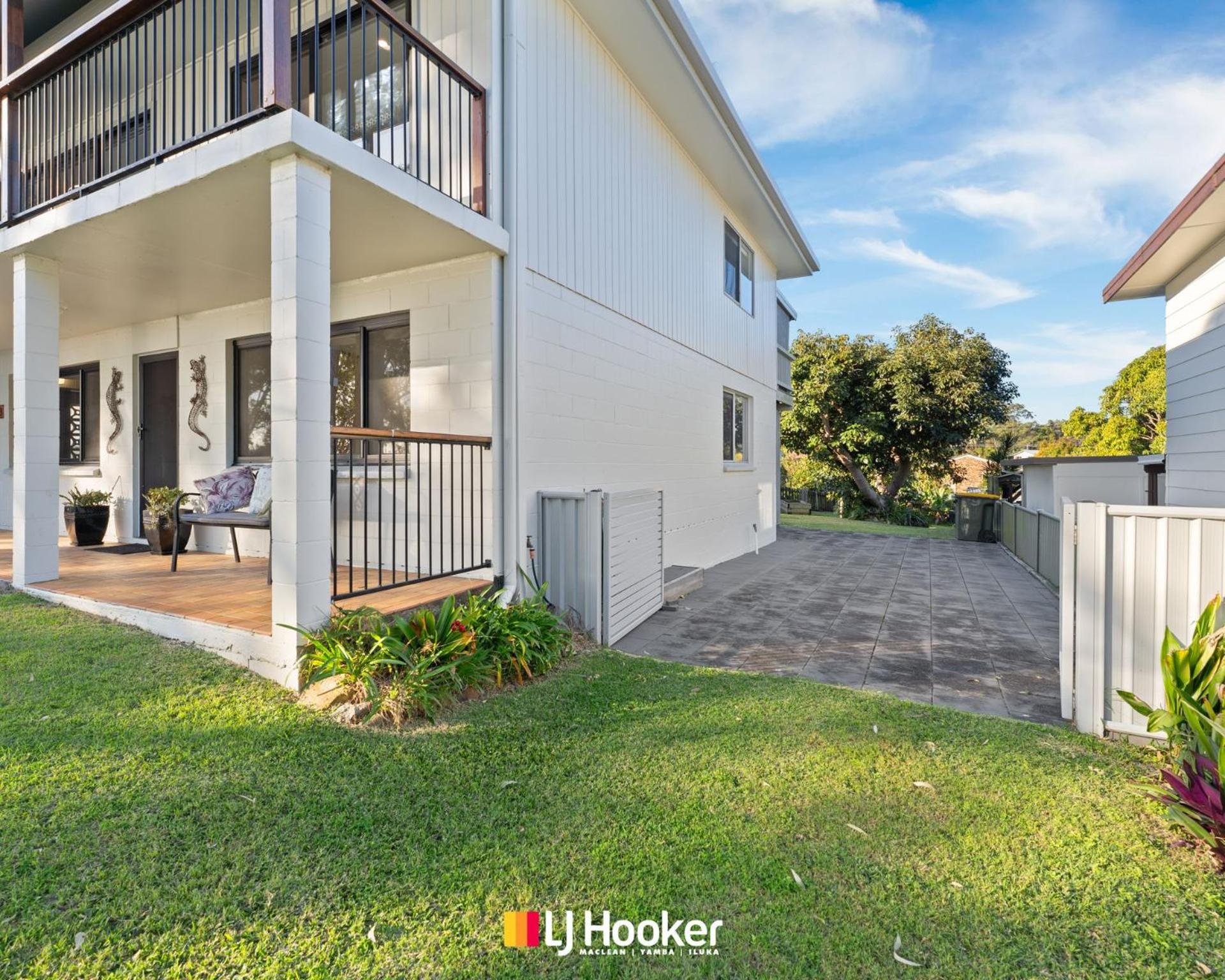 Iluka Lights