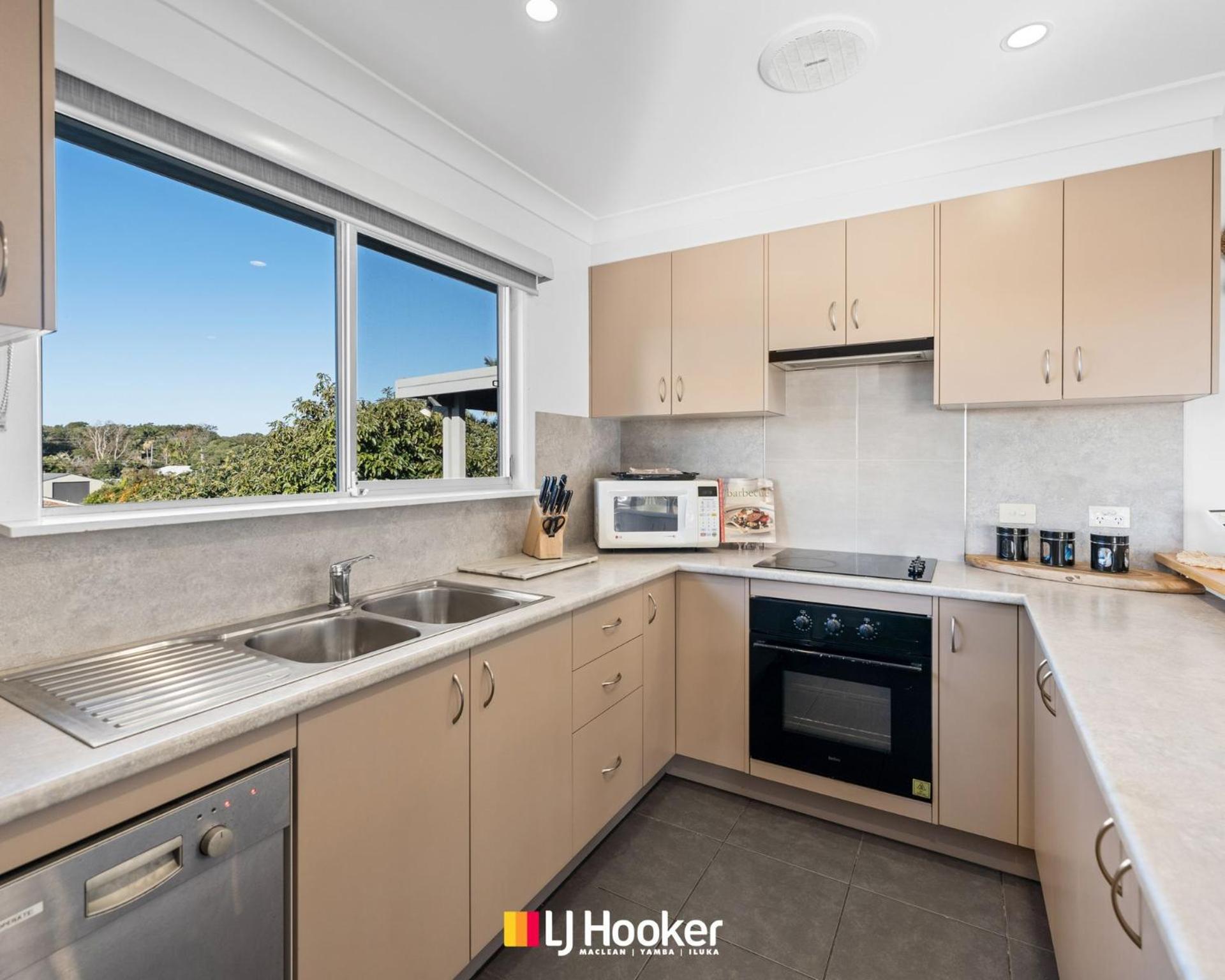 Iluka Lights