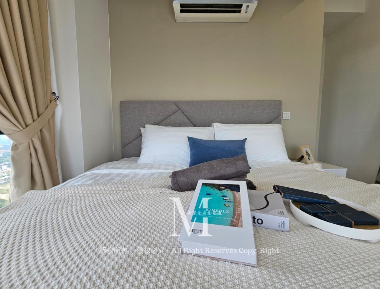 Pavilion Bukit jalil Walking Distance 2 Bedroom 2-4Pax