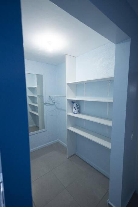 Viemerci Viola suite 9a
