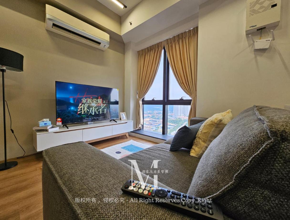 Pavilion Bukit jalil Walking Distance 2 Bedroom 2-4Pax