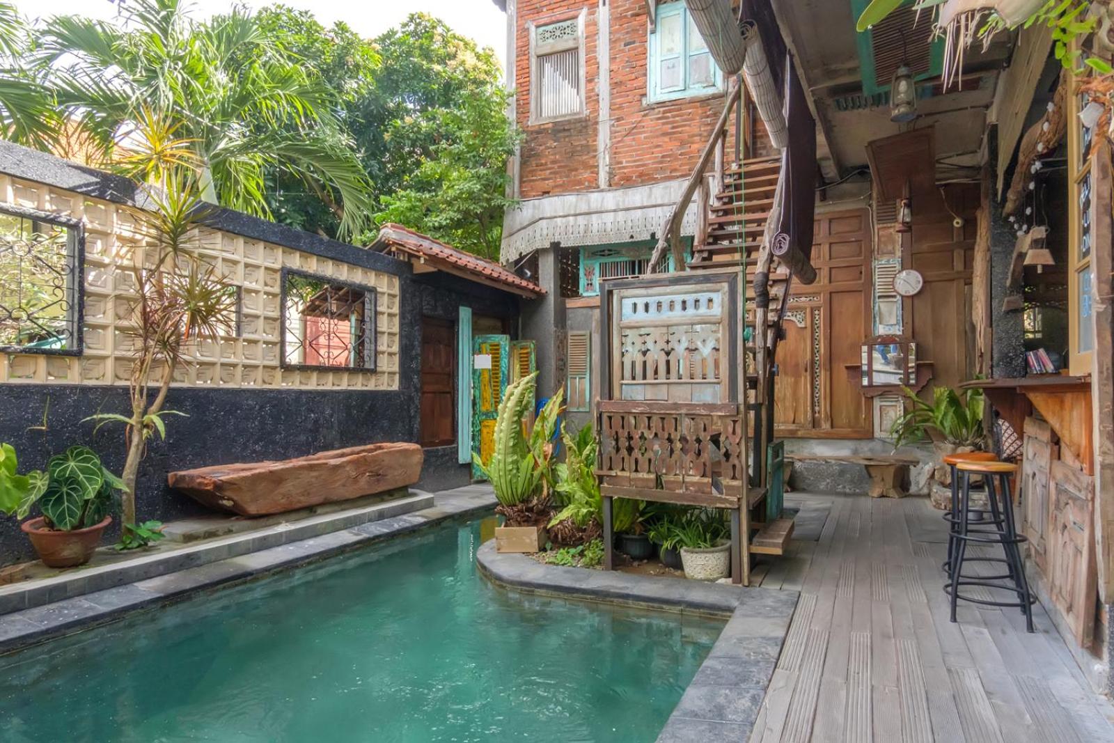 TwoSpaces Living at Bunga Desa, Jimbaran