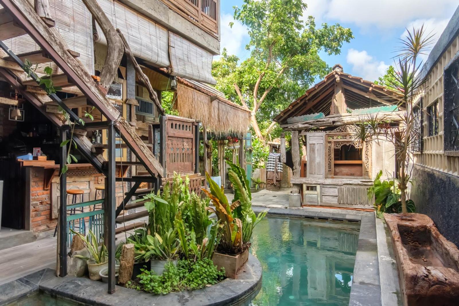TwoSpaces Living at Bunga Desa, Jimbaran