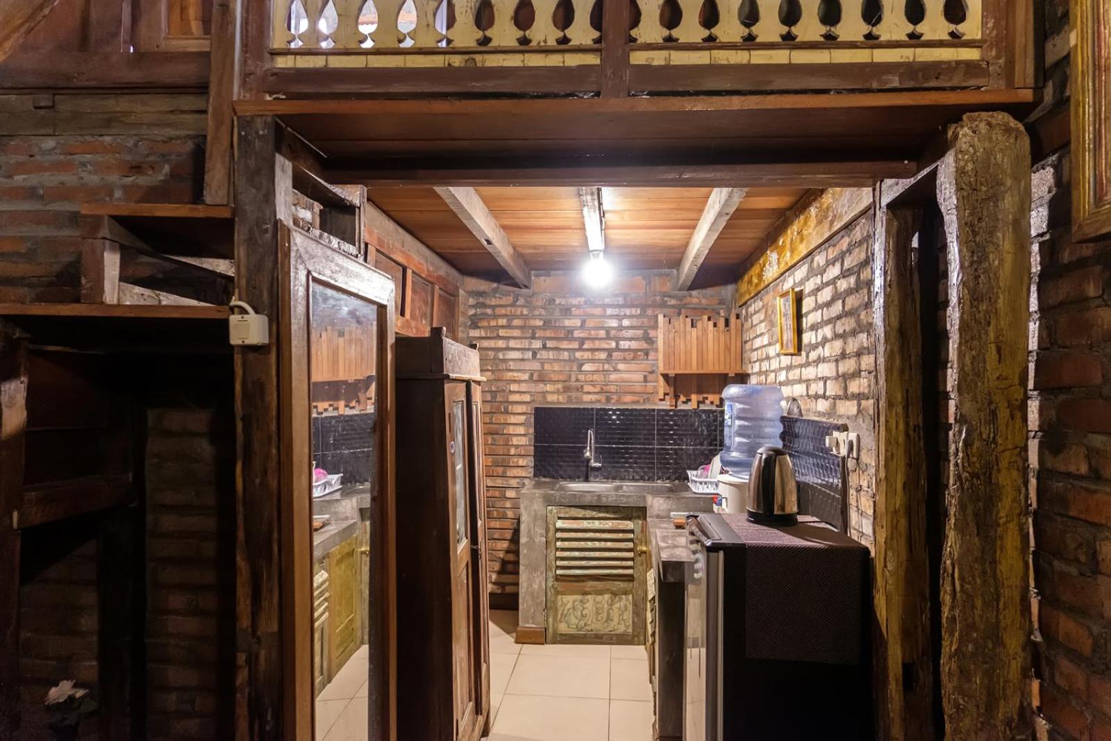 TwoSpaces Living at Bunga Desa, Jimbaran