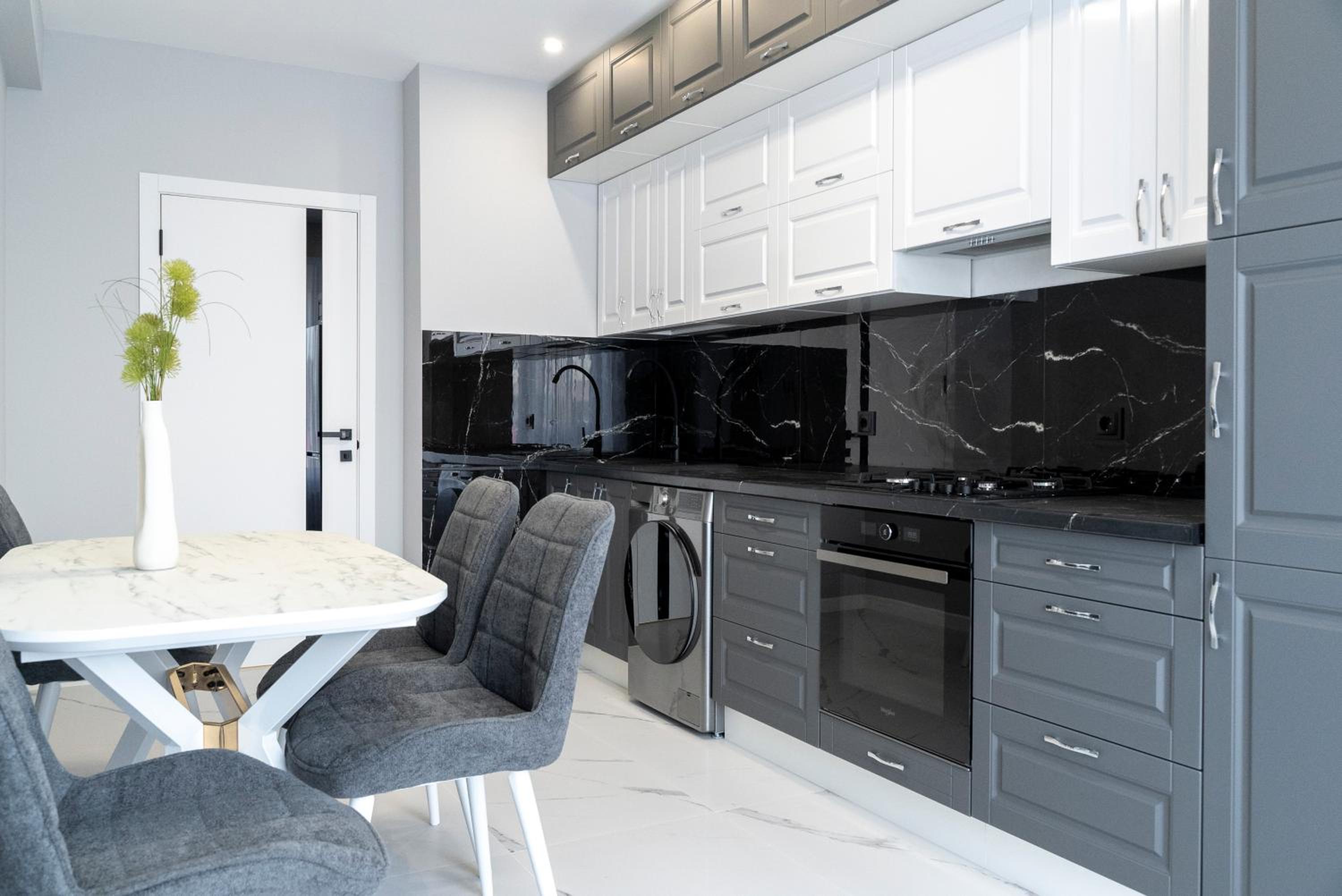 RentWill apartments Silver view 4