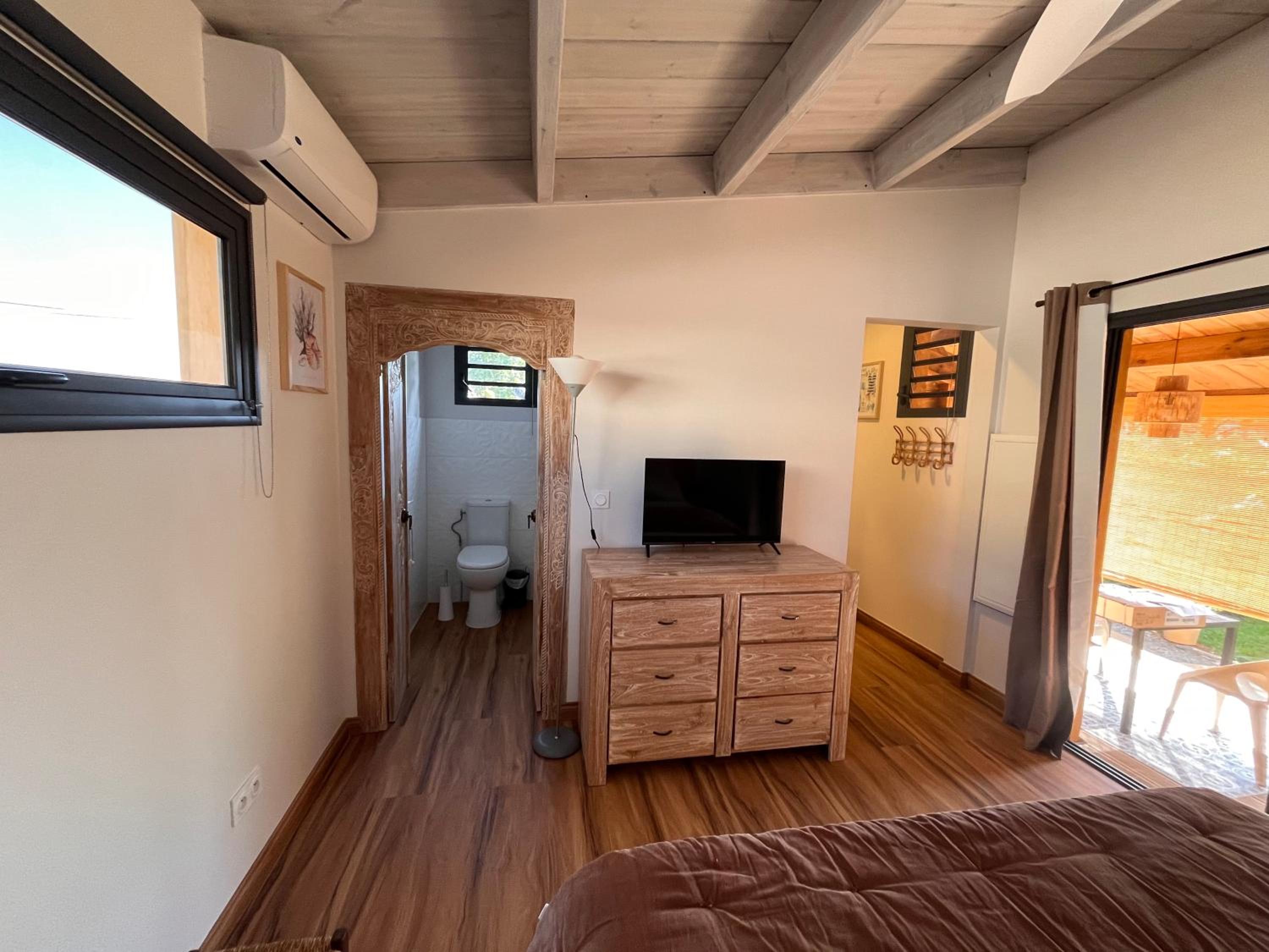 bungalow leu gadiamb