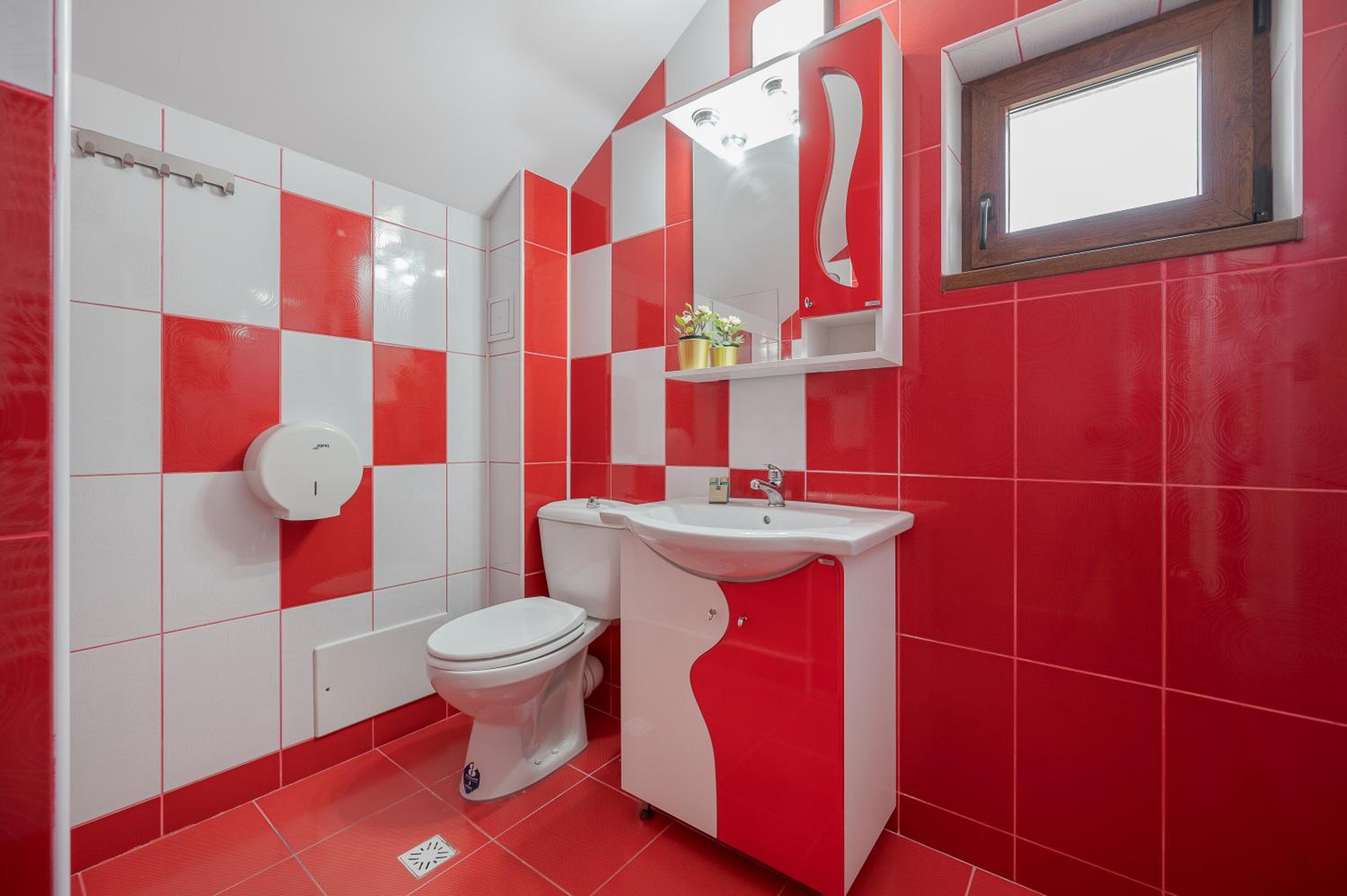 Photo 32