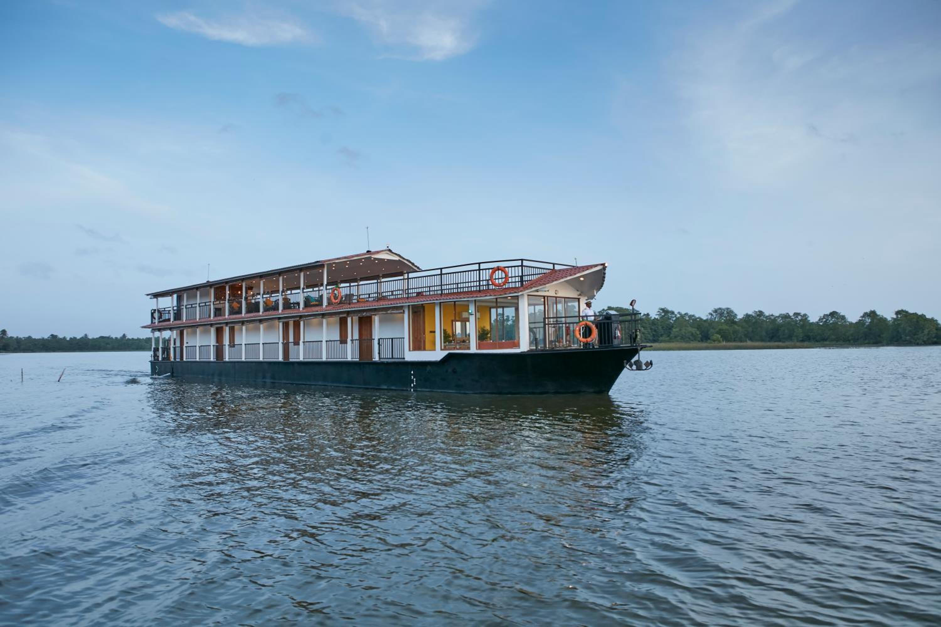 Houseboats by DAE - Watersports, Bird Watching & Sunset Cruises view 3