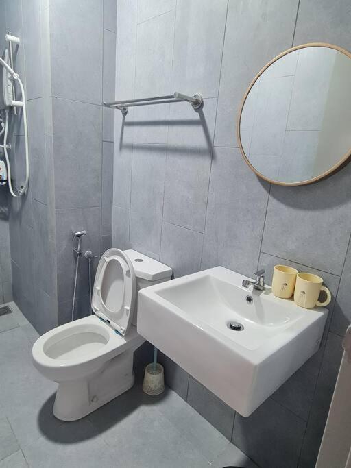 KL View 3BedRoom 2carpark MRT Station Cheras Maluri FreeWifi C41