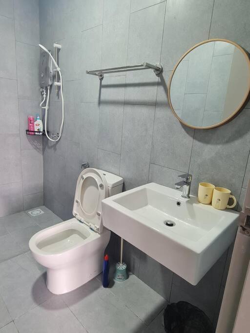 KL View 3BedRoom 2carpark MRT Station Cheras Maluri FreeWifi C41