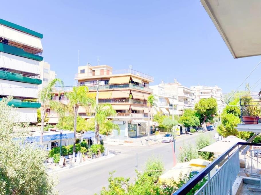 Elterra 27 near Alimos Marina