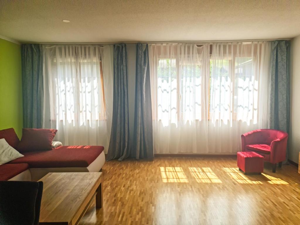 Sofia Apartment - Aare Jungfrau AG