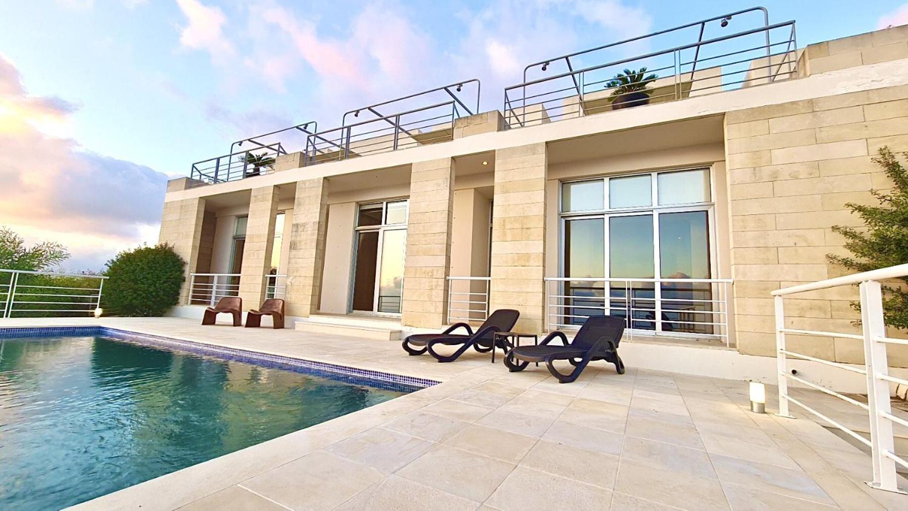 STAY Sunset Palazzo