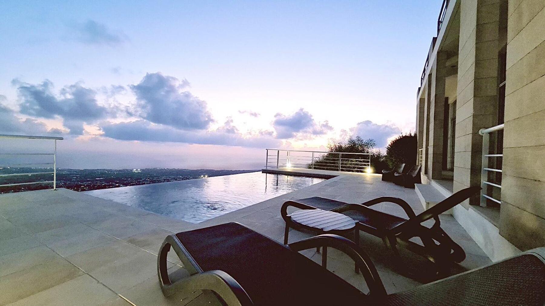 STAY Sunset Palazzo