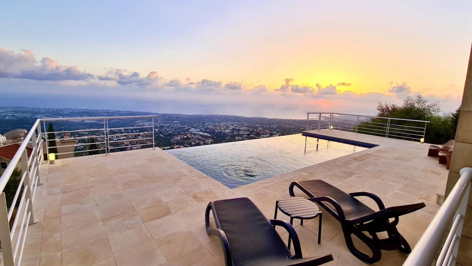 STAY Sunset Palazzo