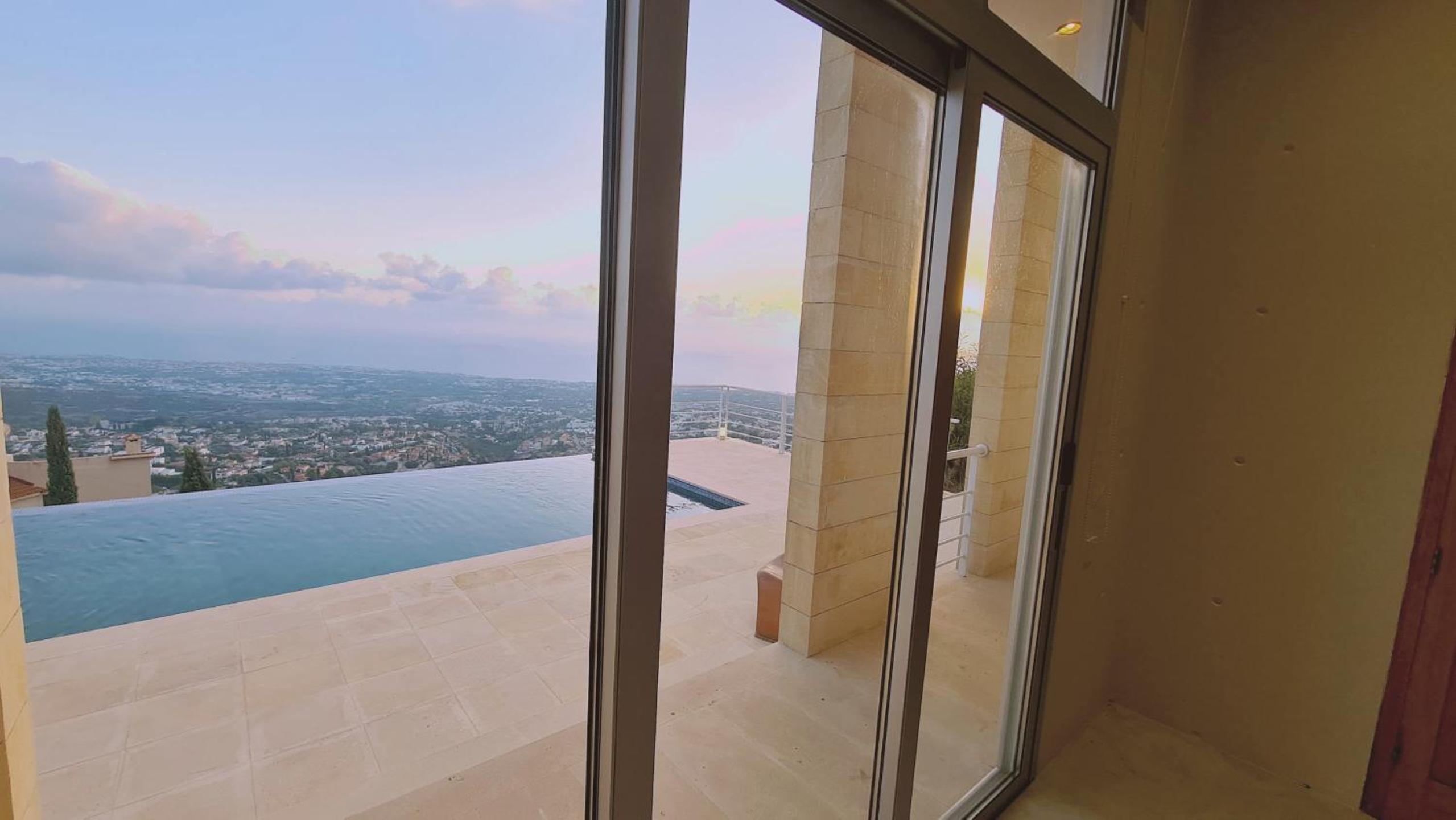 STAY Sunset Palazzo