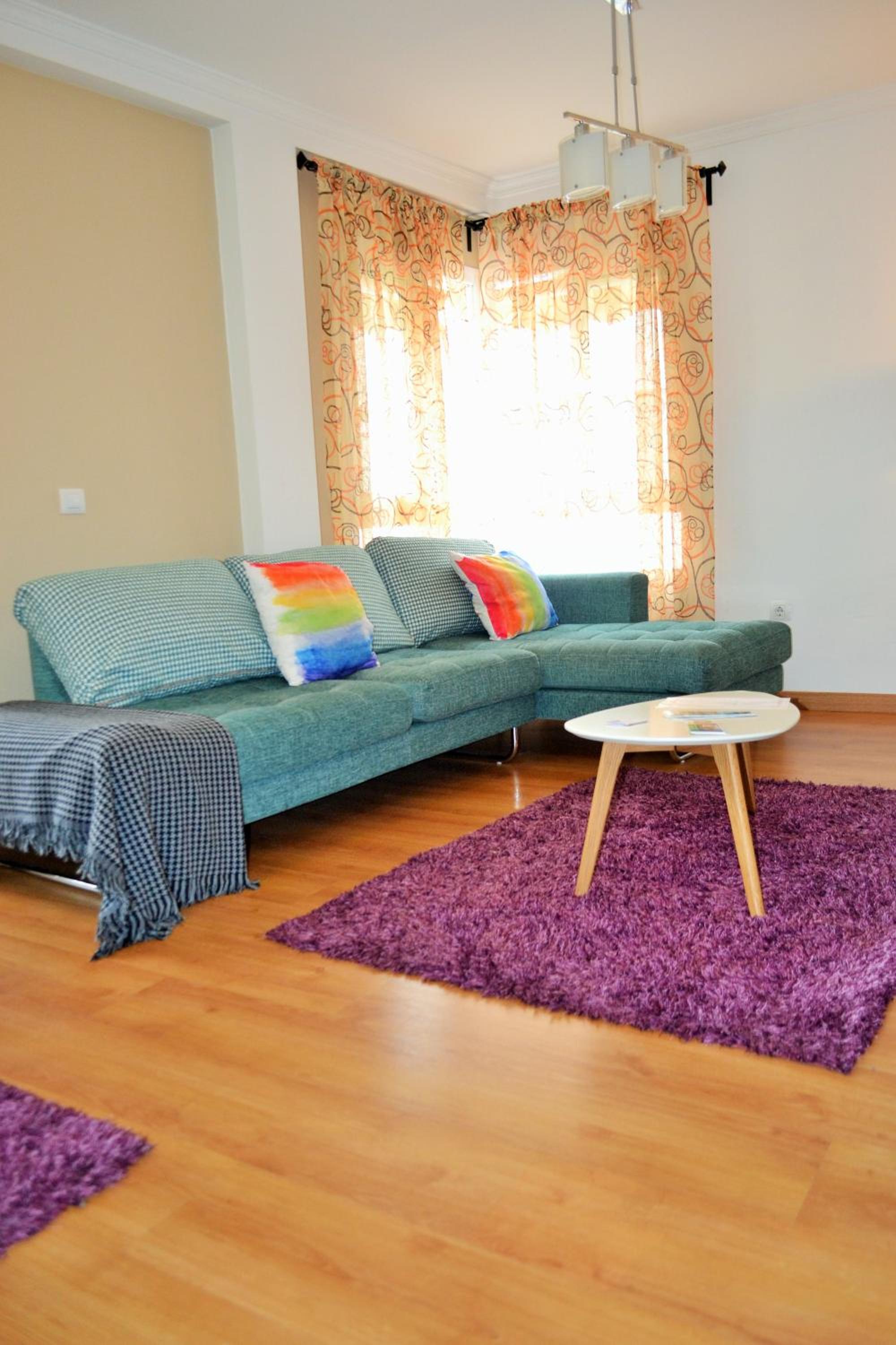 Modern Apartment Málaga 80 m² + Balcony