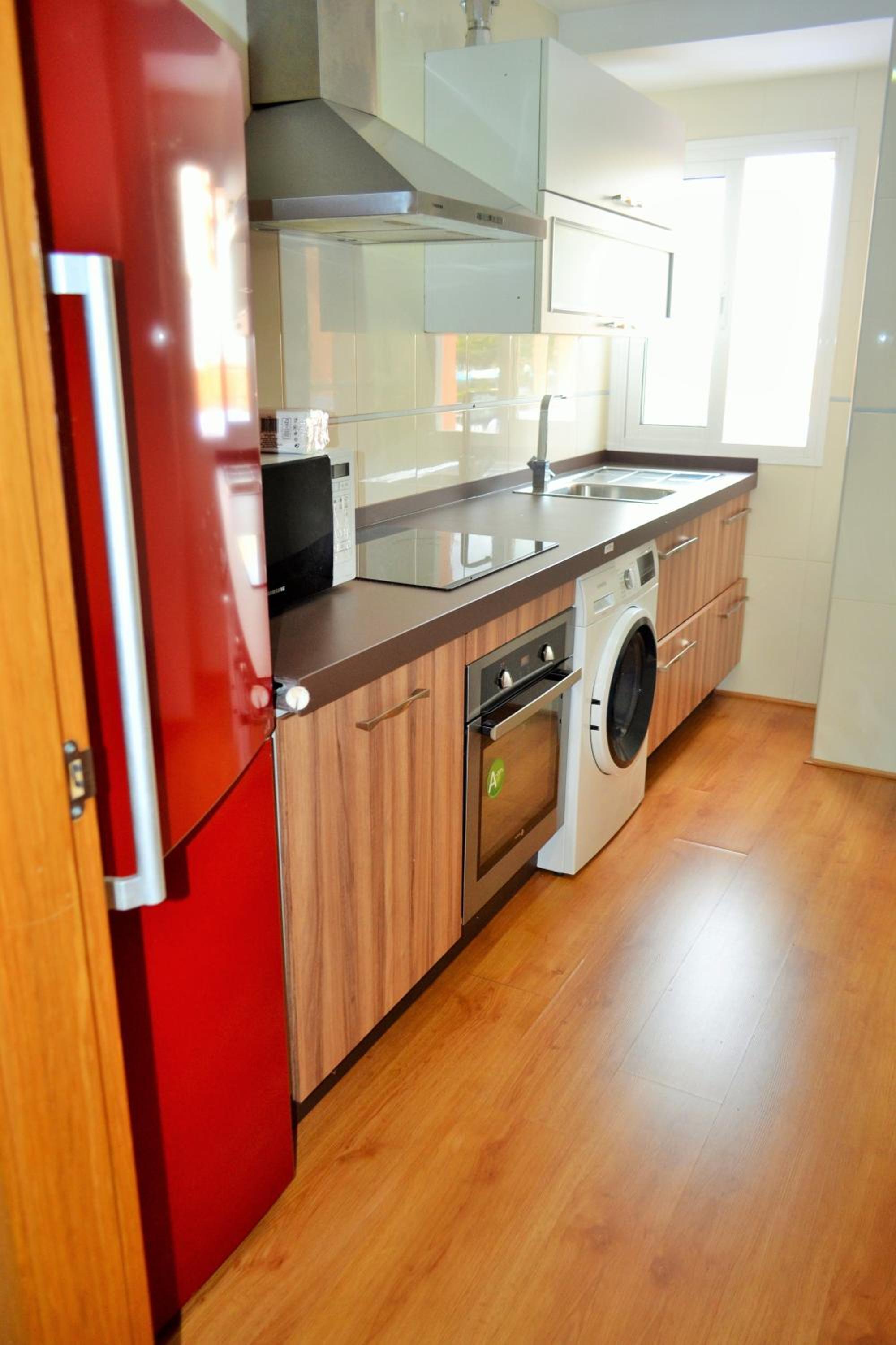 Modern Apartment Málaga 80 m² + Balcony