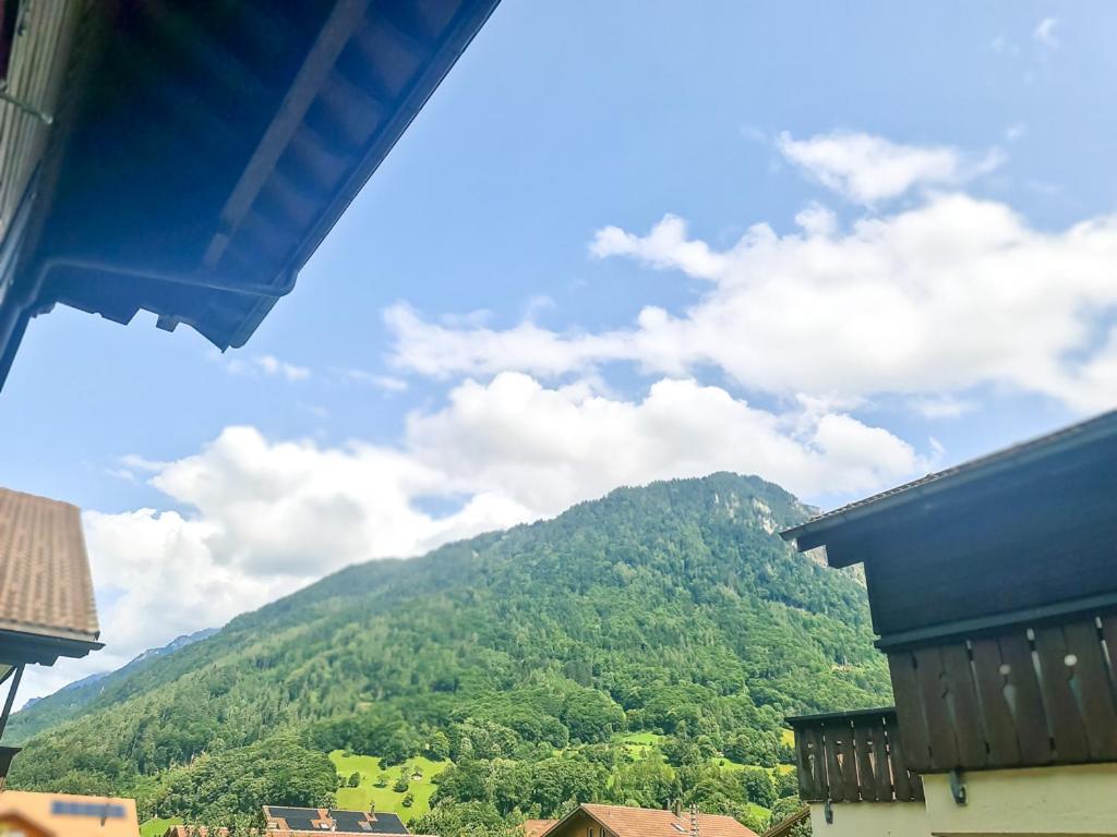 Sofia Apartment - Aare Jungfrau AG
