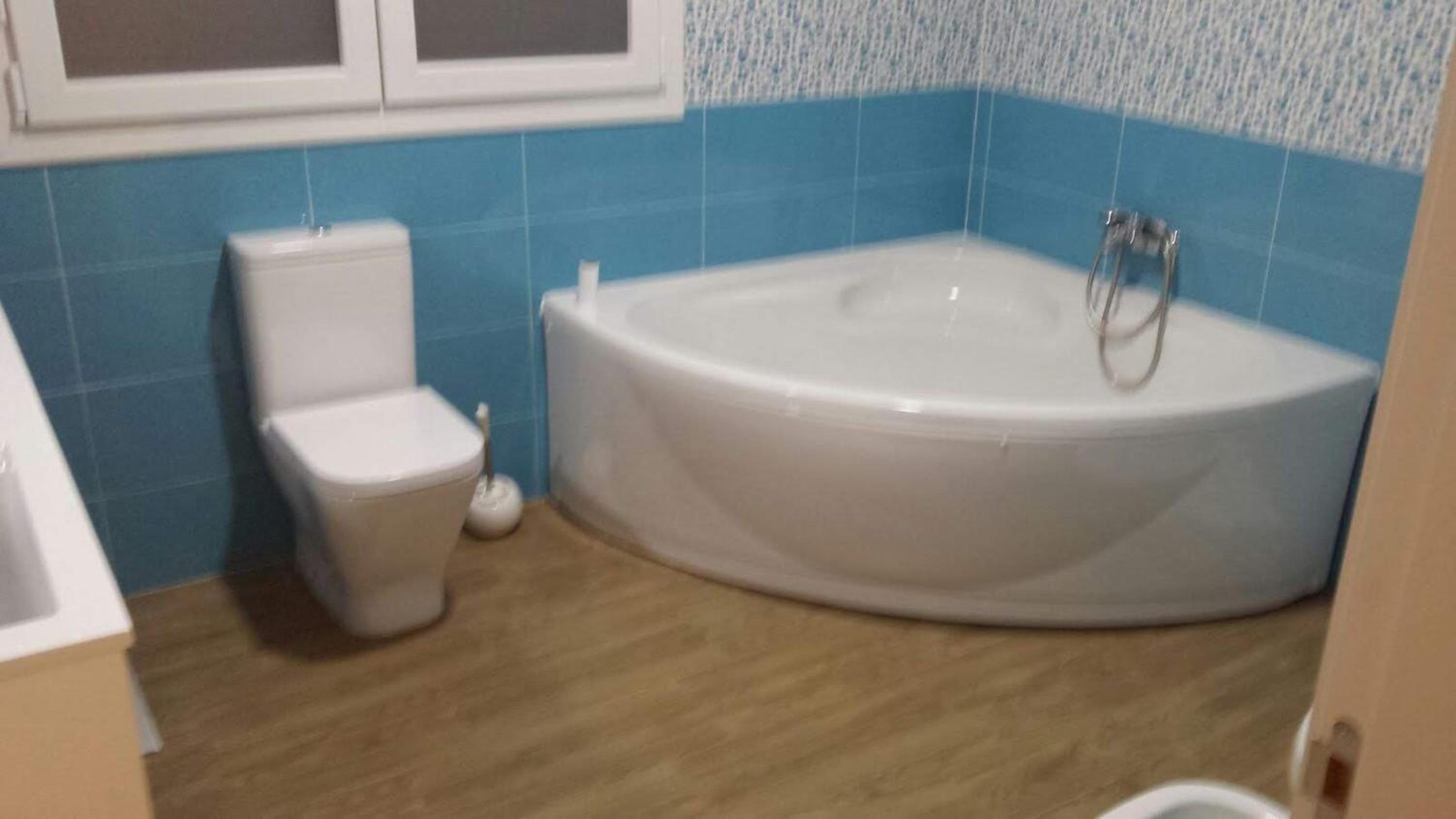 Spacious Apartment in Villarrobledo with Shared Pool