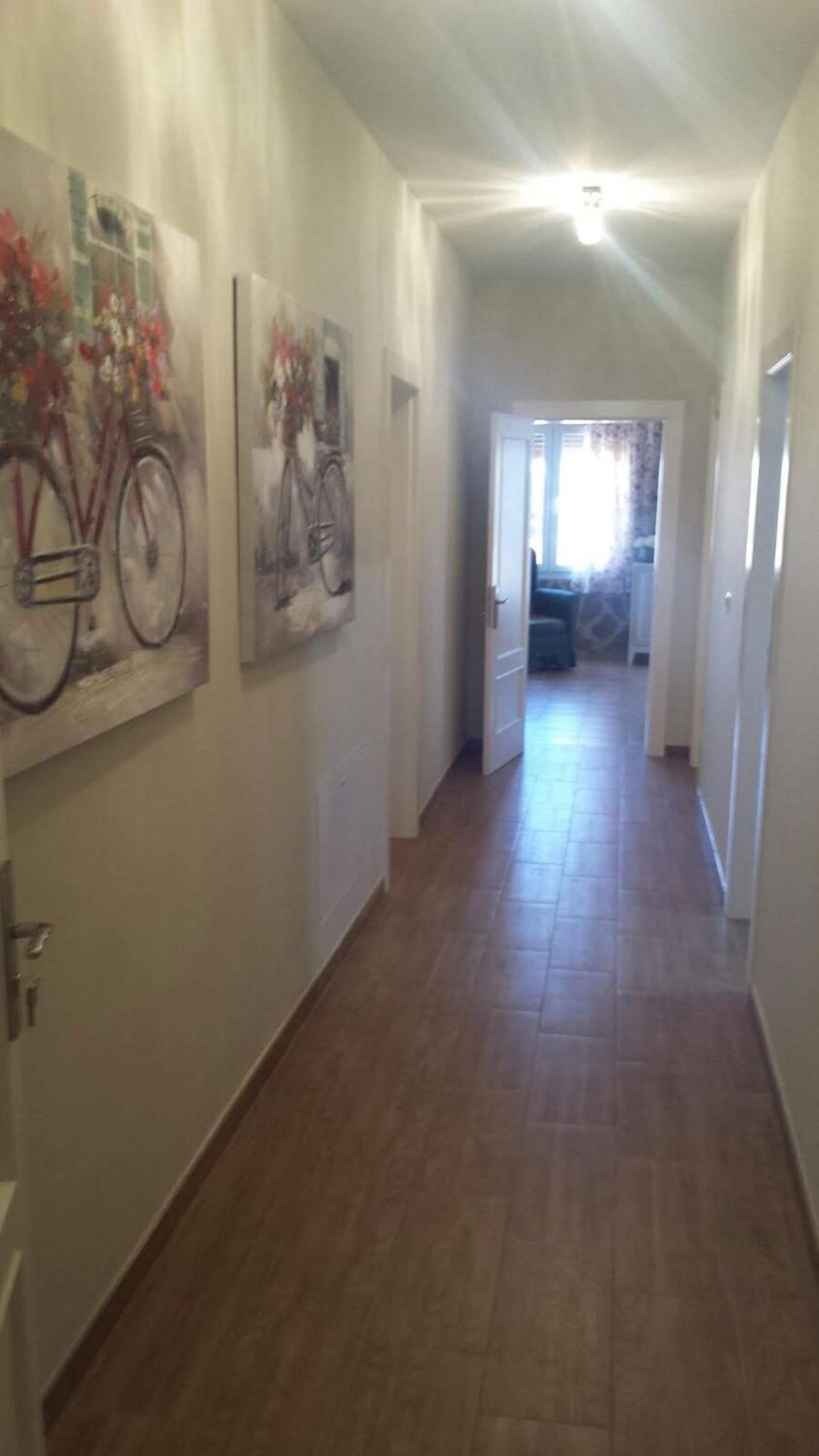 Spacious Apartment in Villarrobledo with Shared Pool