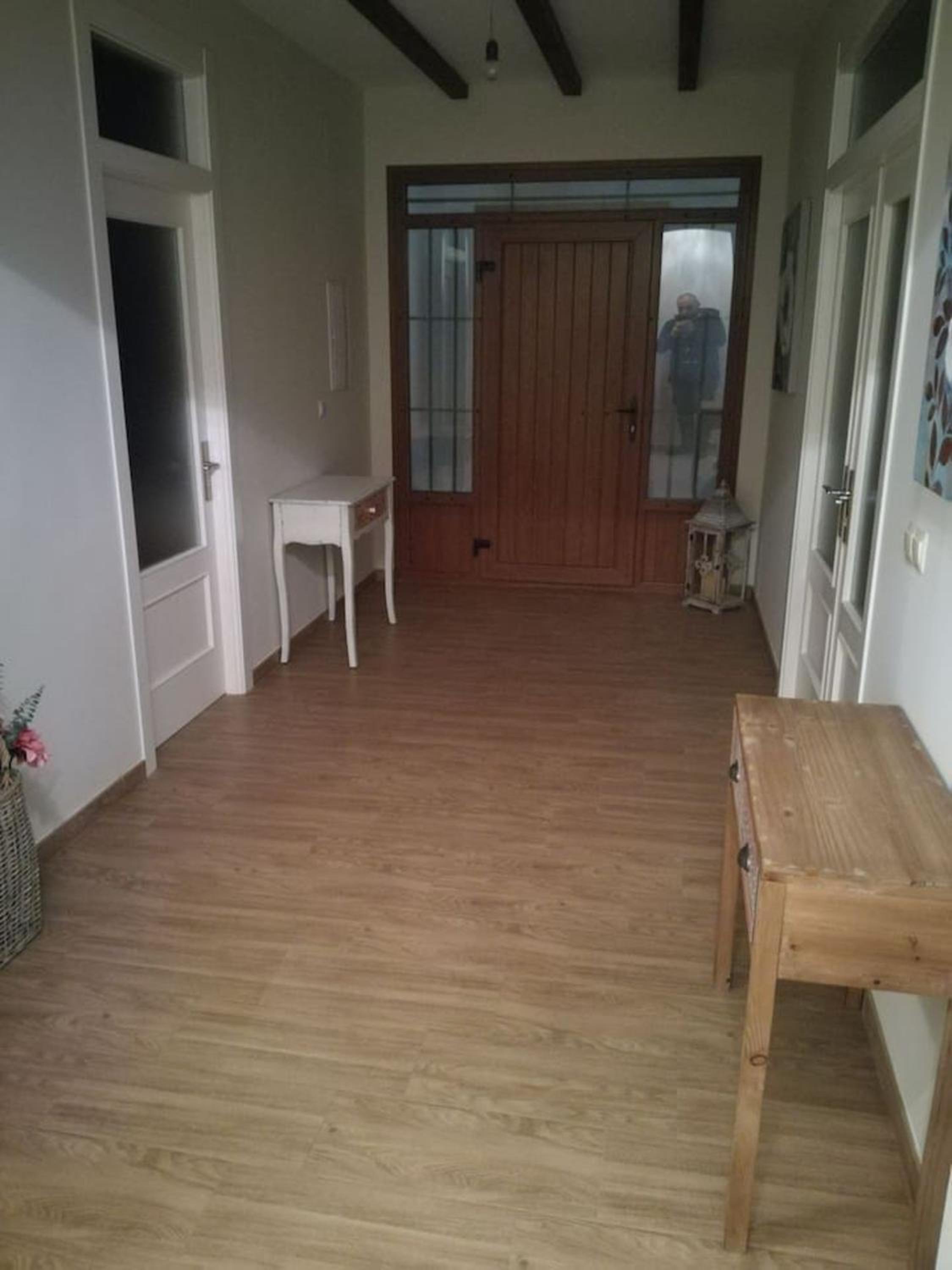 Spacious Apartment in Villarrobledo with Shared Pool